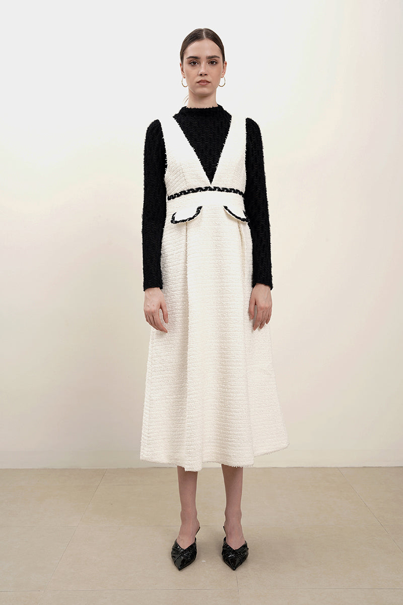 Levan Tweed Overall Dress In White