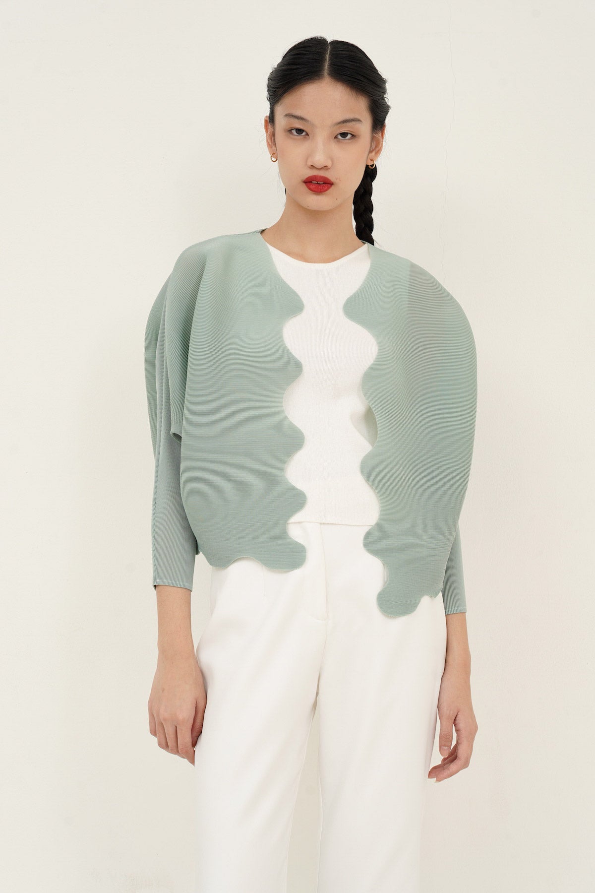 Jinan Pleated Scalloped Outerwear In Blue-grey