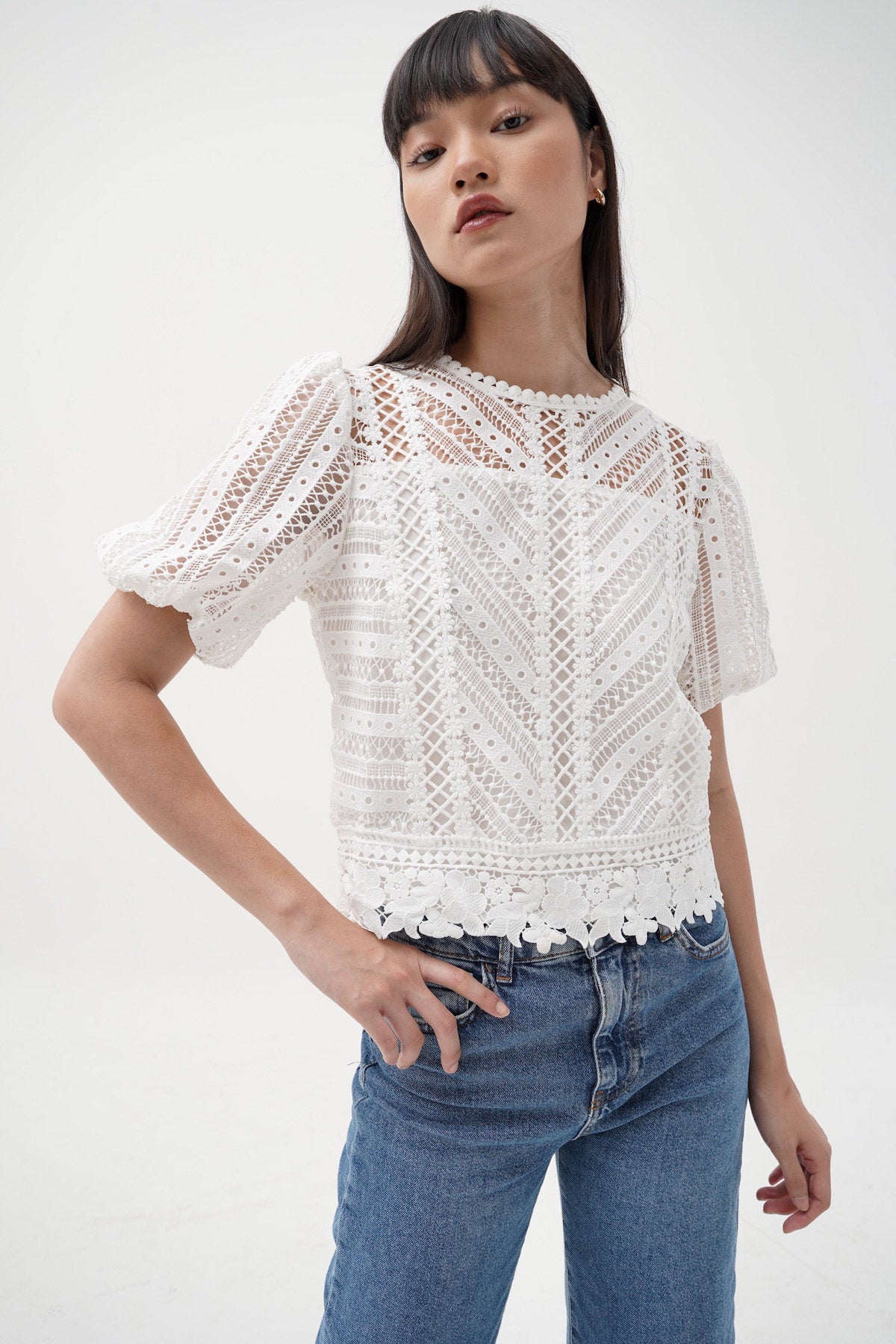 Mael Top In White (LAST PIECE)