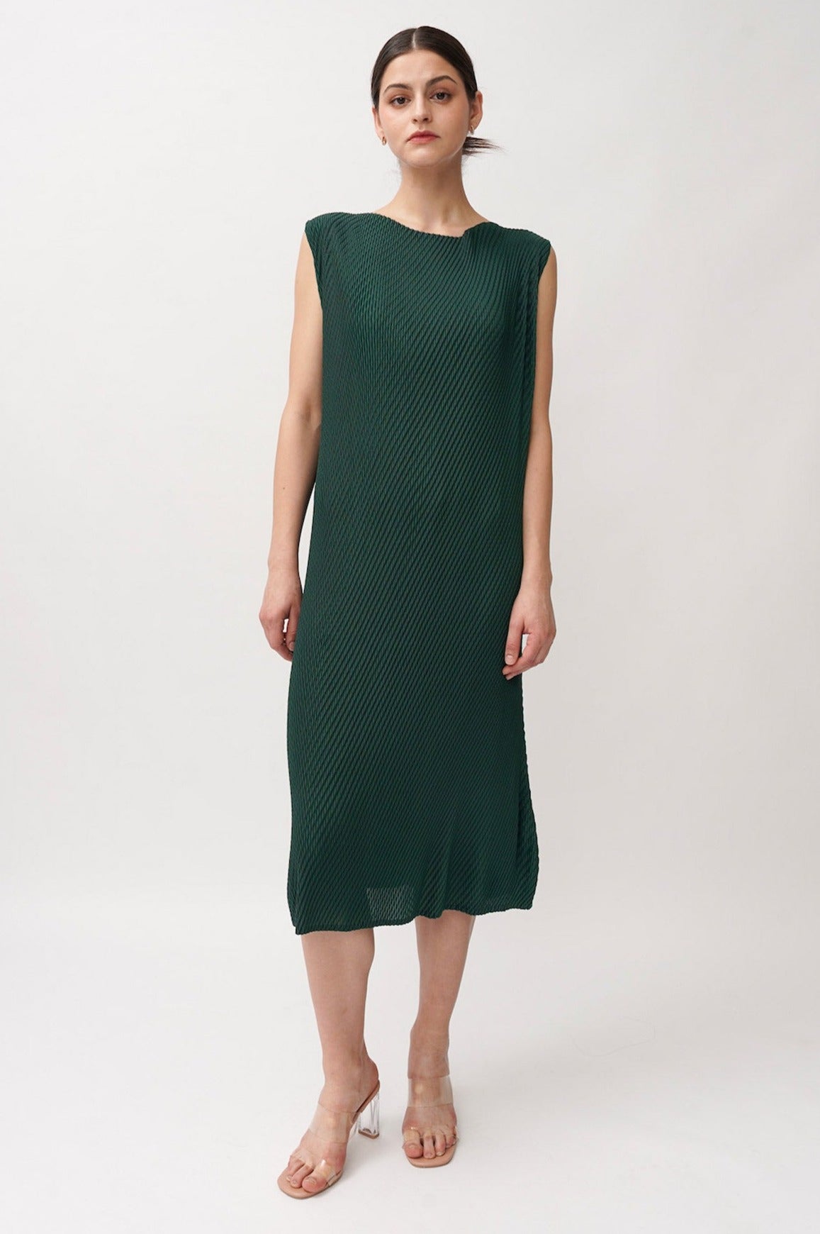 Galicia Pleats Dress In Forest Green (4 Left)