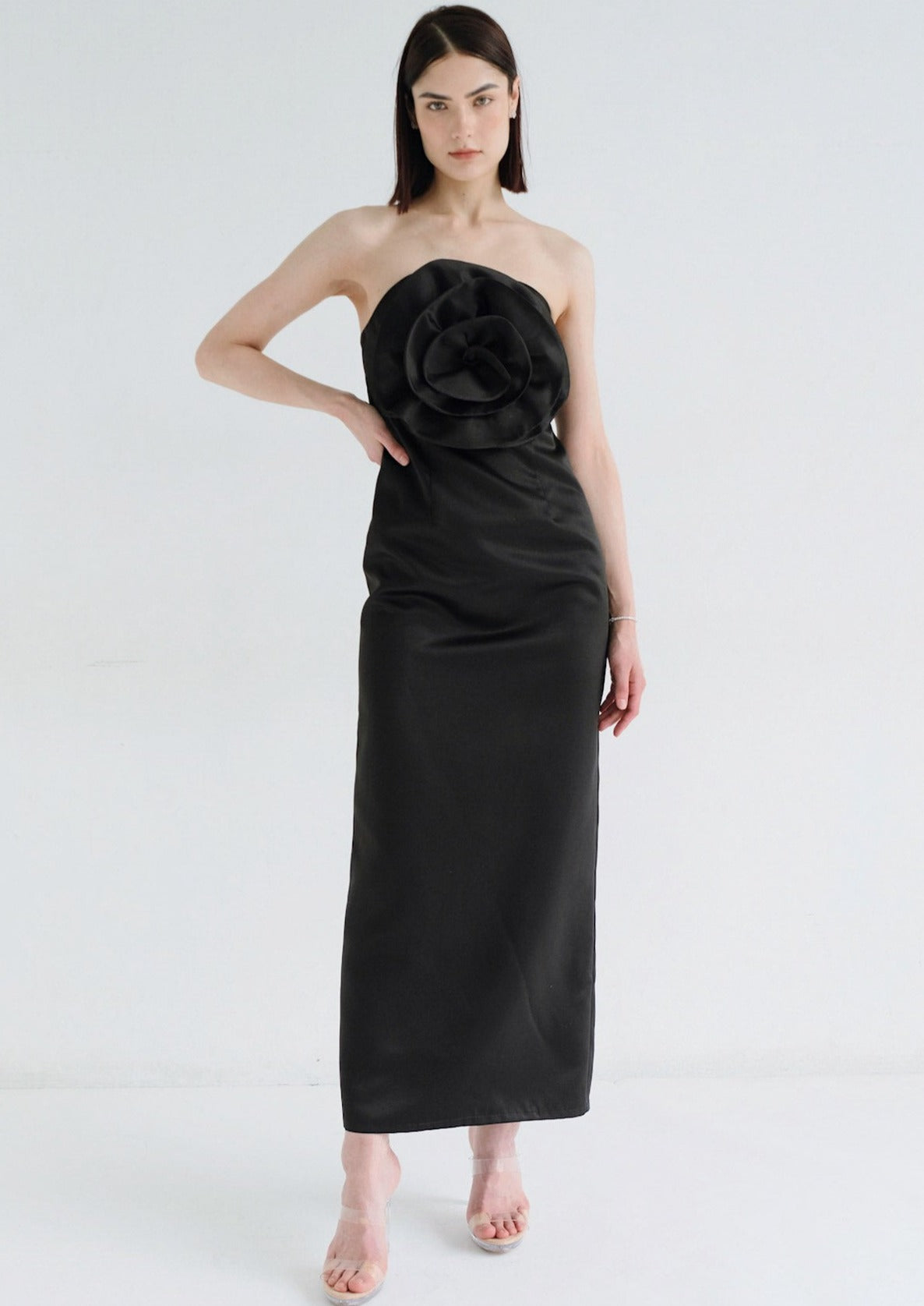 Fiorire Dress In Black (LAST PIECE)