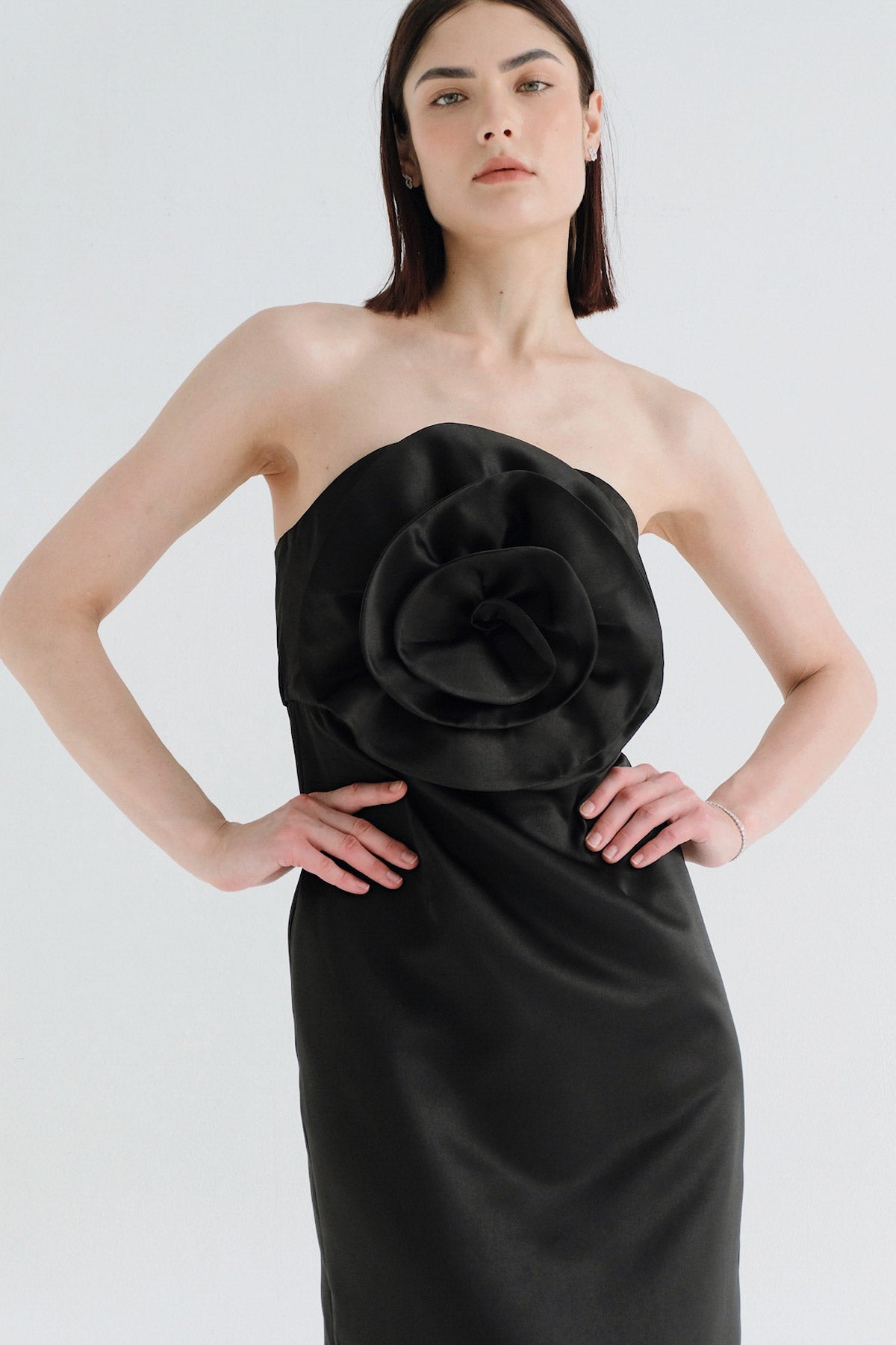 Fiorire Dress In Black (LAST PIECE)
