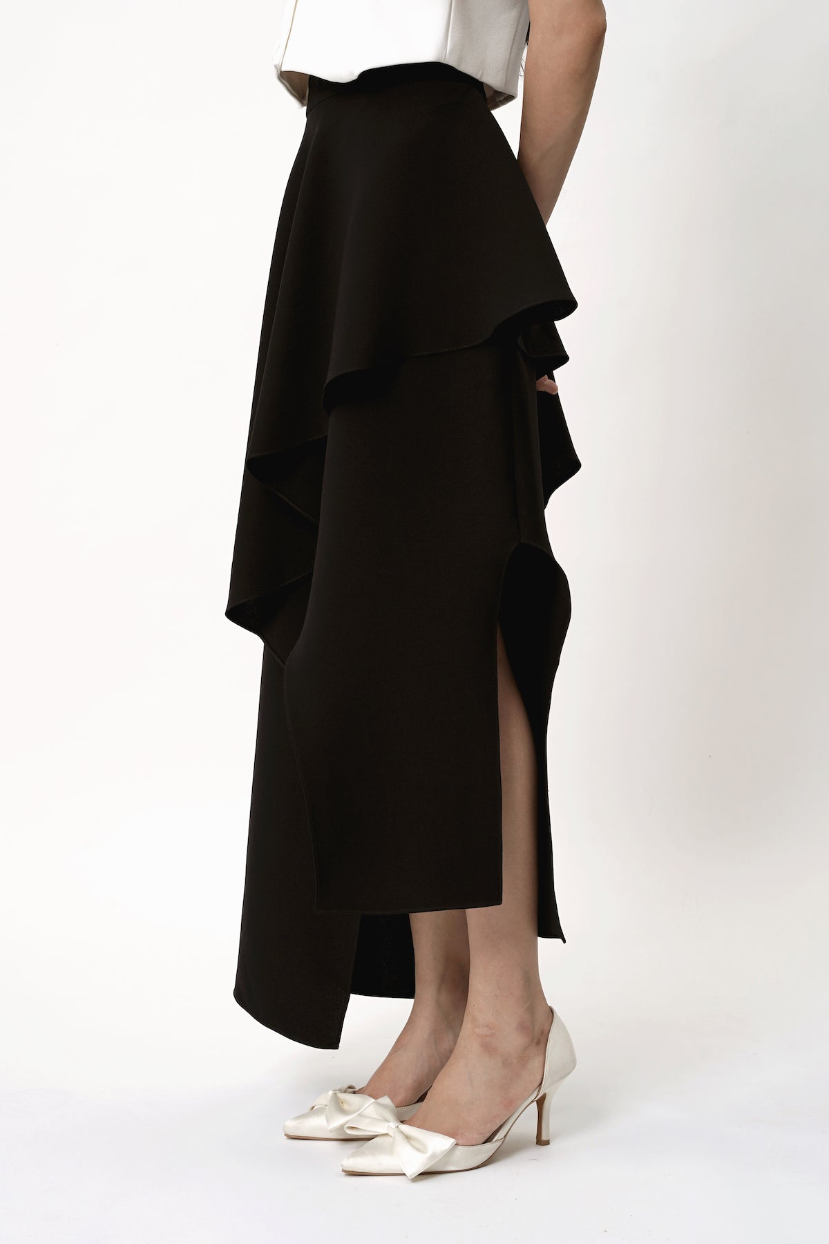 Estes Asymmetric Midi Skirt In Black