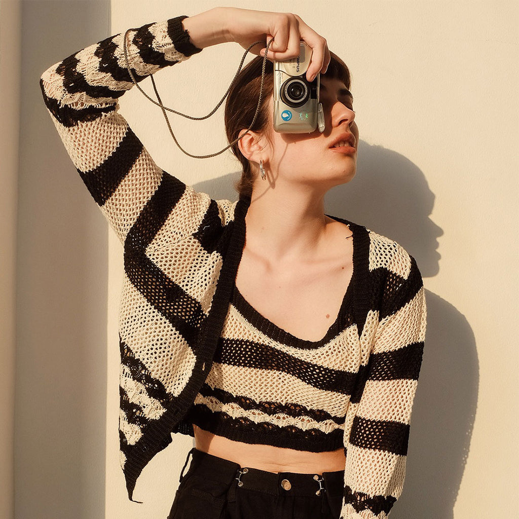How to Wear Knits for the Summer