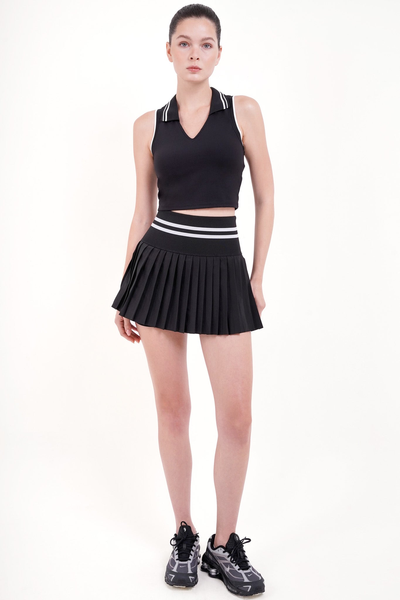 Serve Contrast Polo Top in Black