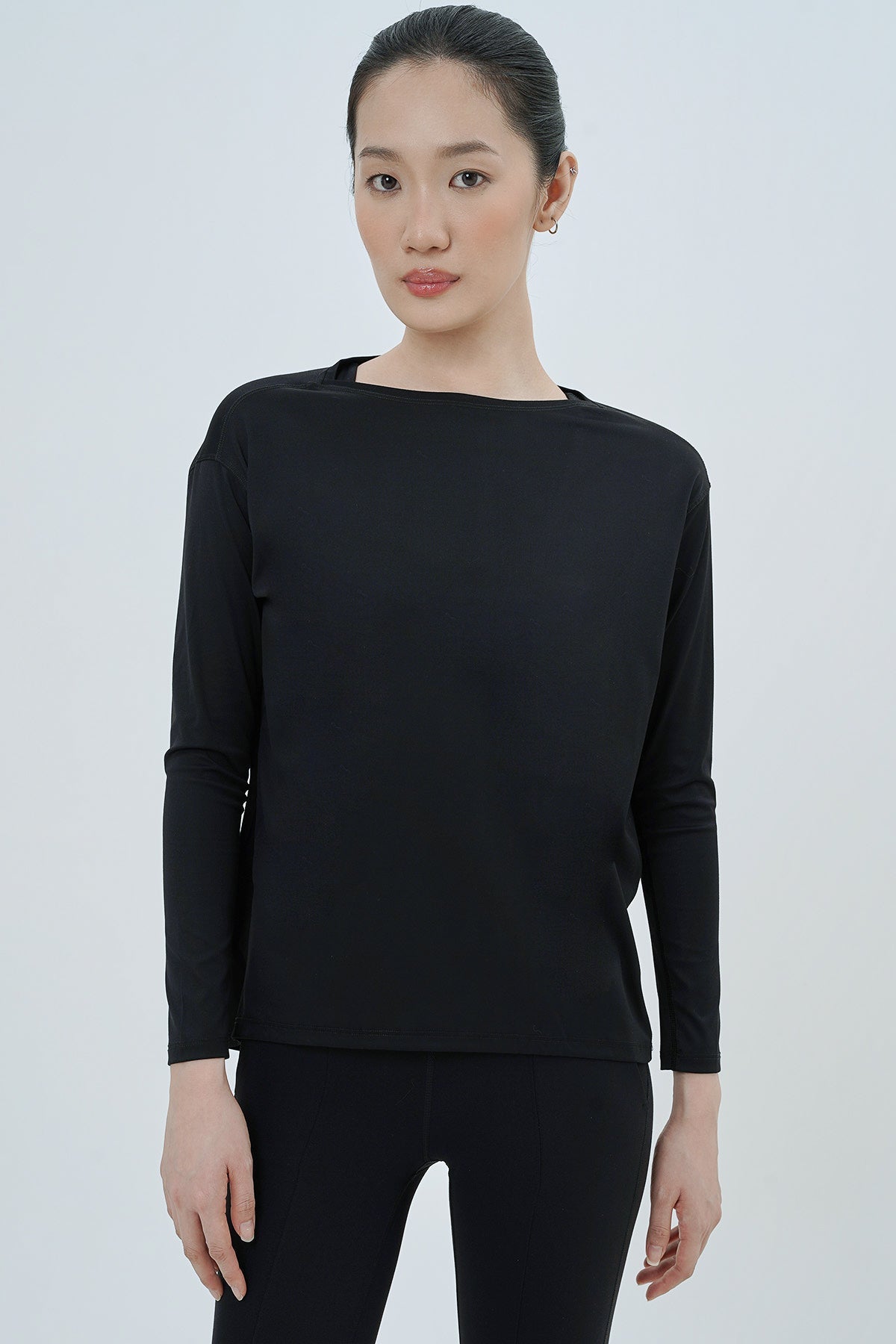 Cove Long Sleeve Top in Black
