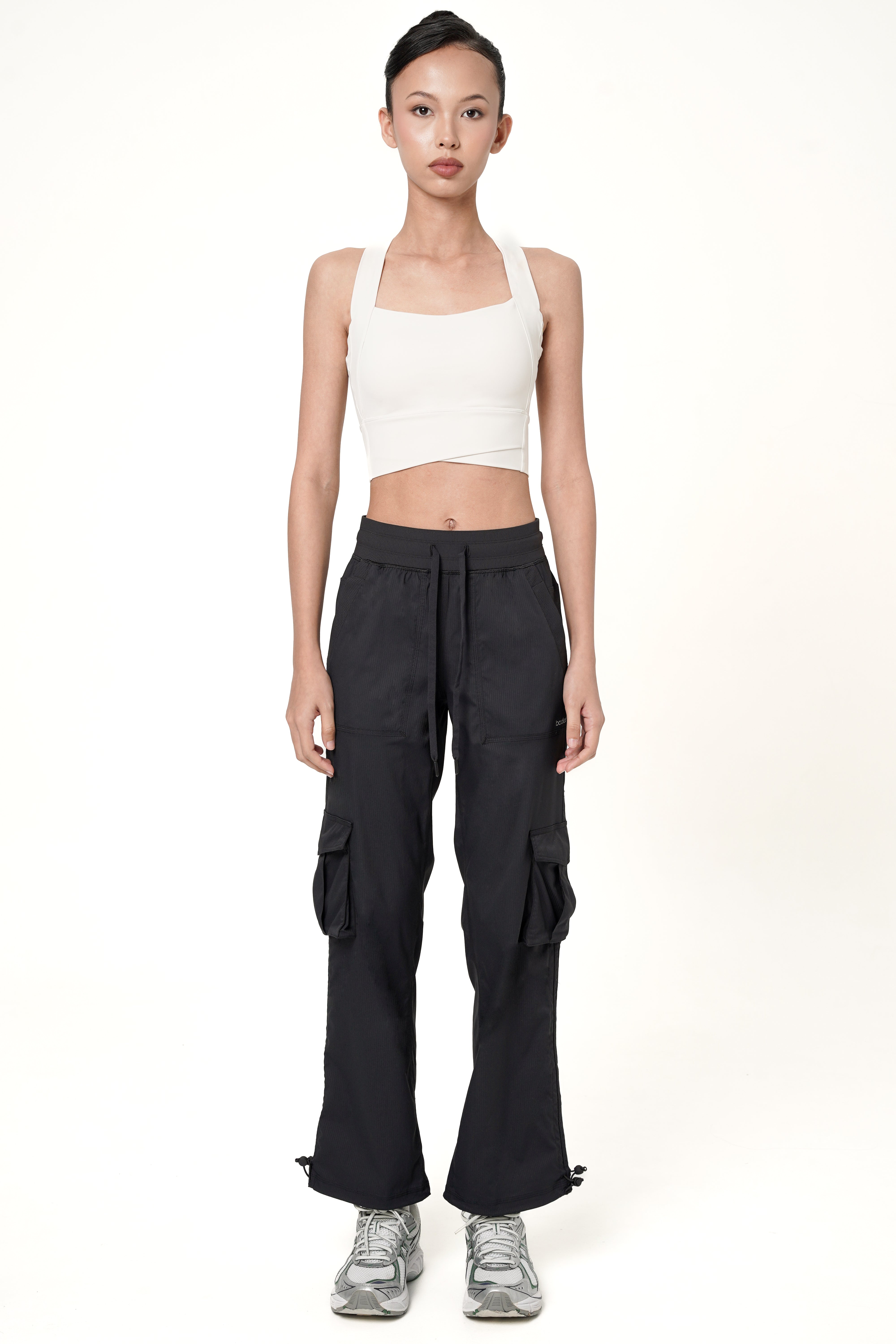 Training Cargo Pant in Black