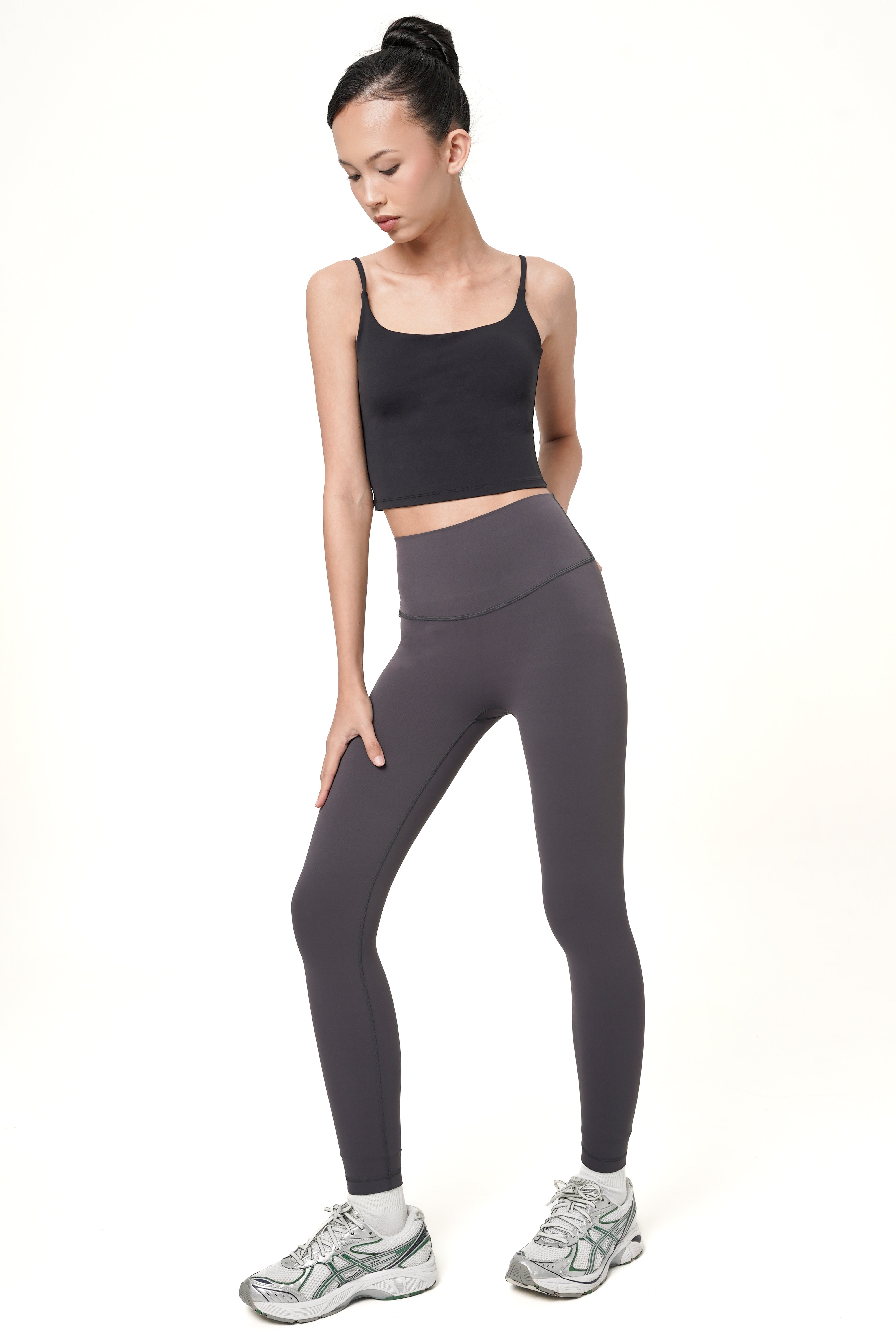 Awaken Leggings In Graphite Grey