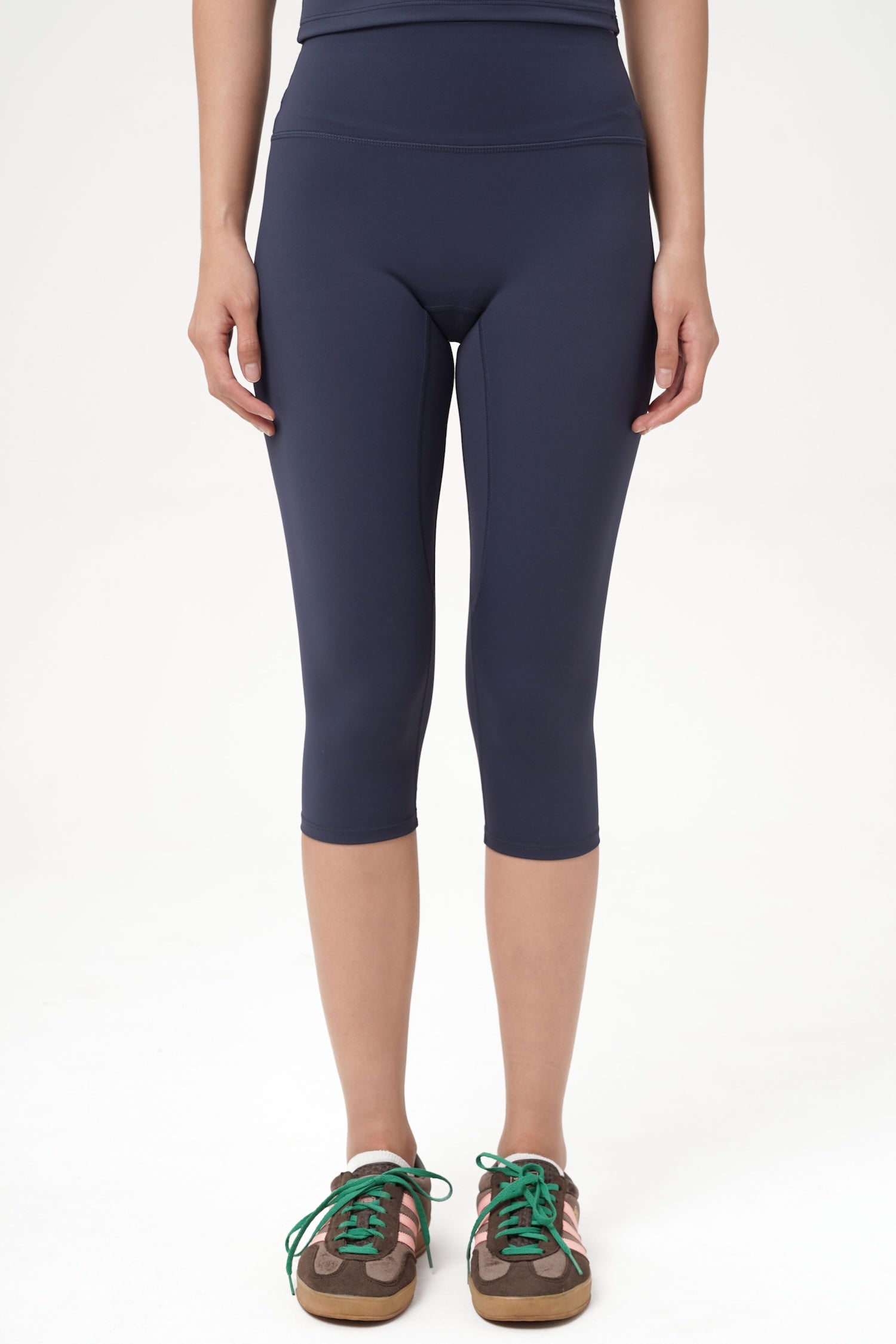 Fluid Legging in Marine
