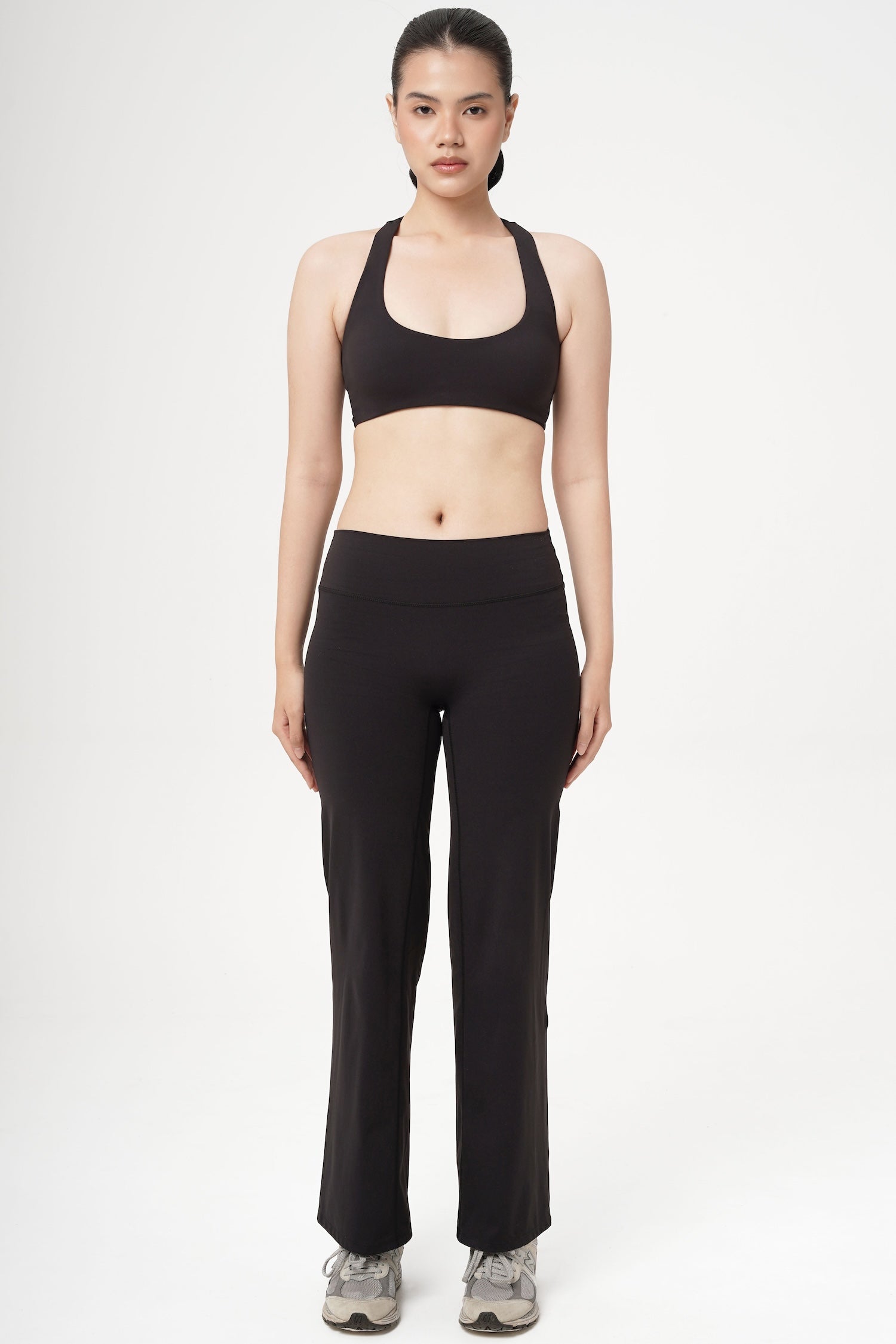 Smooth Straight Pants in Black