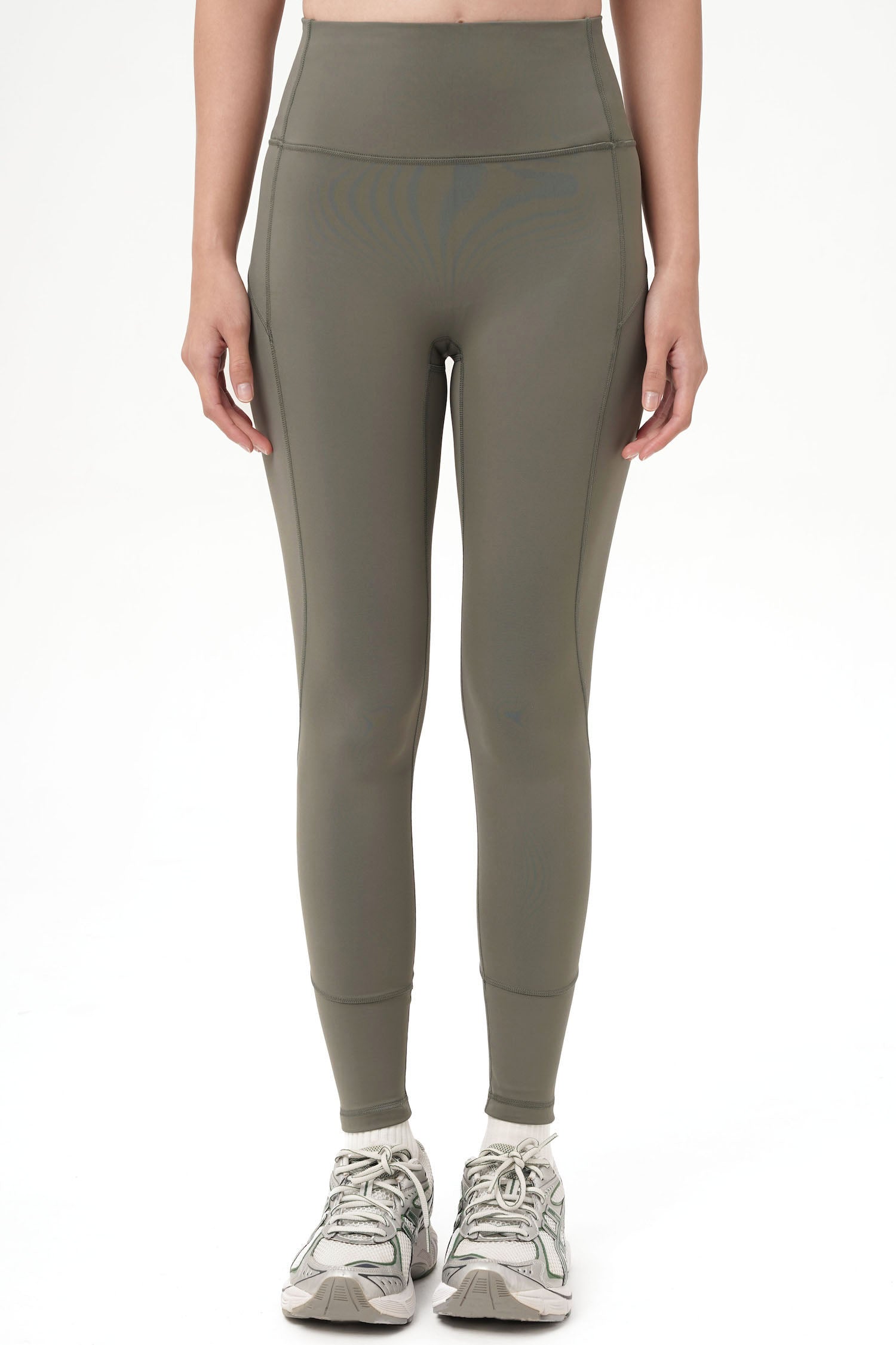Horizon Legging in Moss