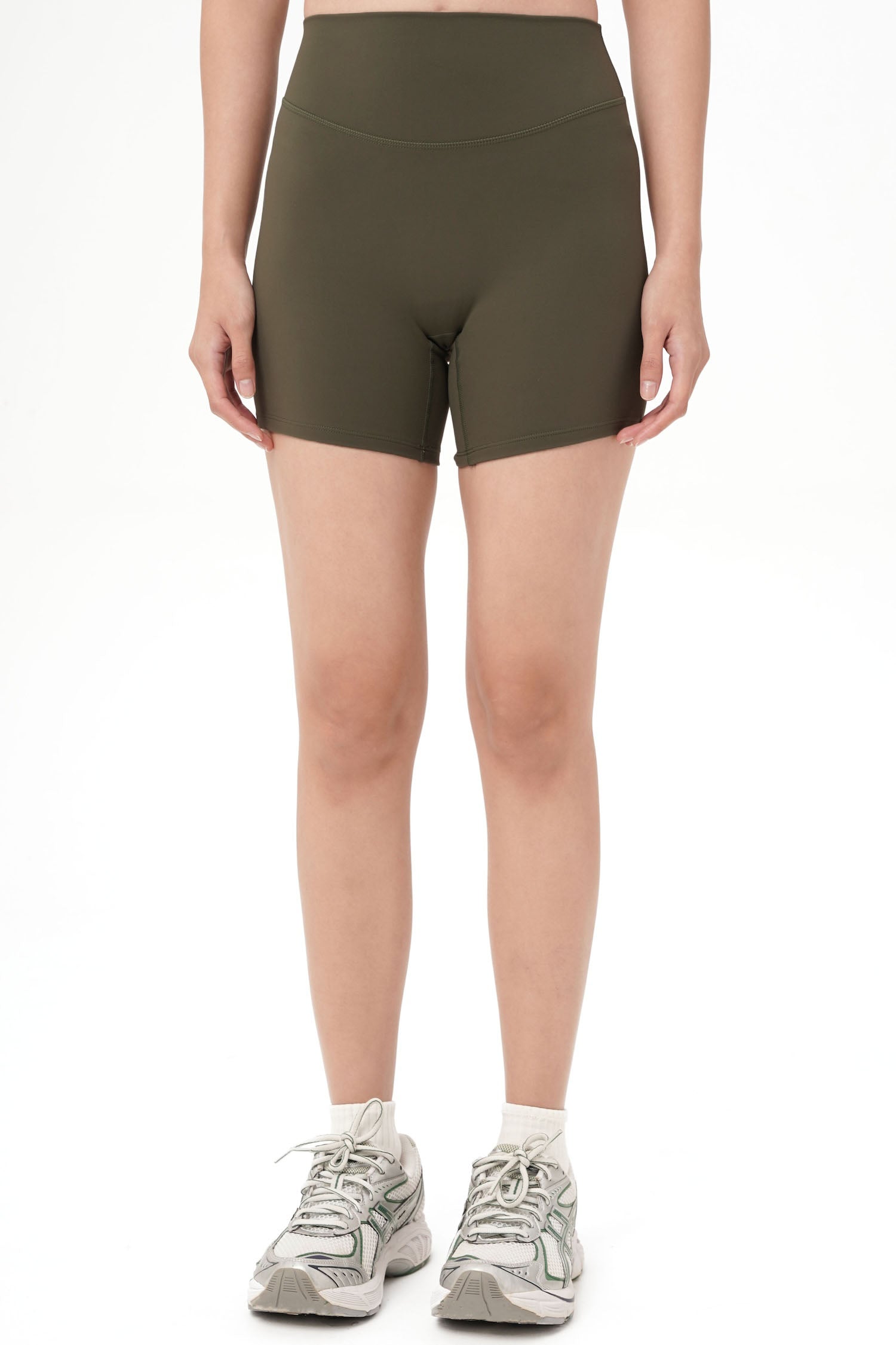 Urban Shorts in Moss