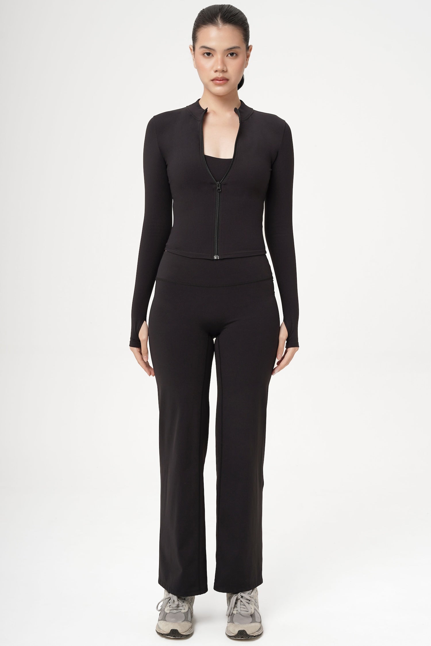 Smooth Straight Pants in Black