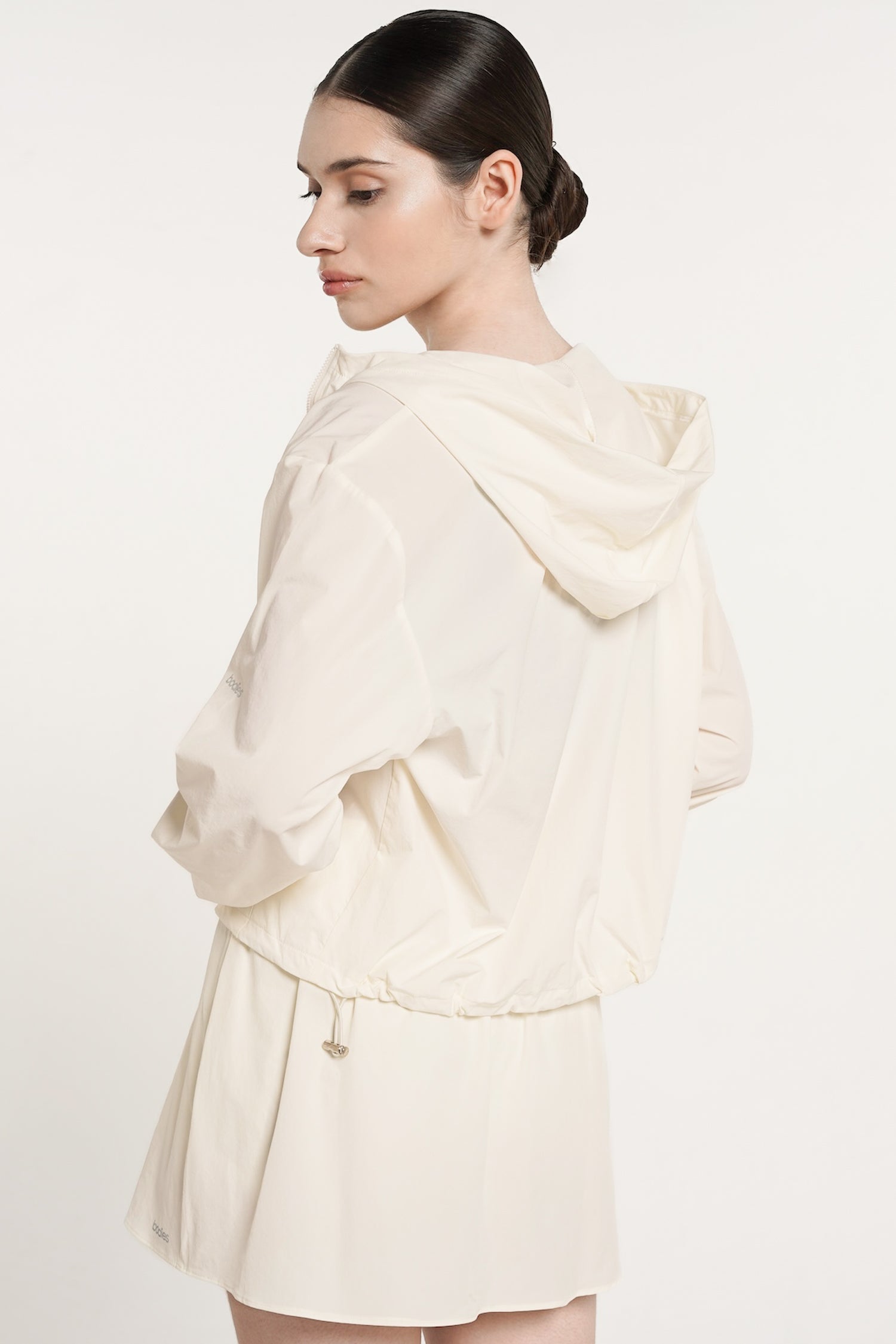 Drift Training Jacket in Buttermilk