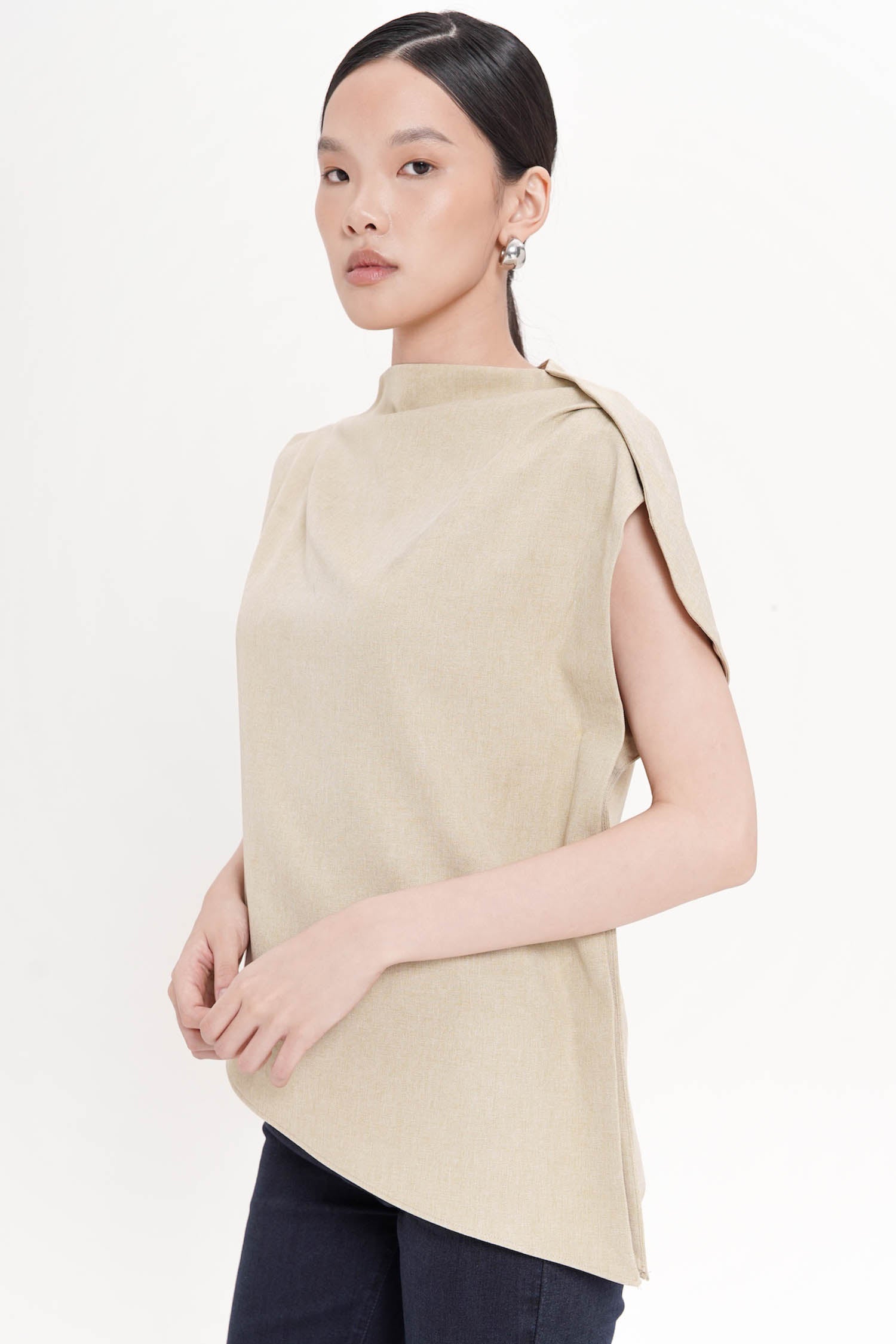 Neuf Assymetrical Top In Wheat