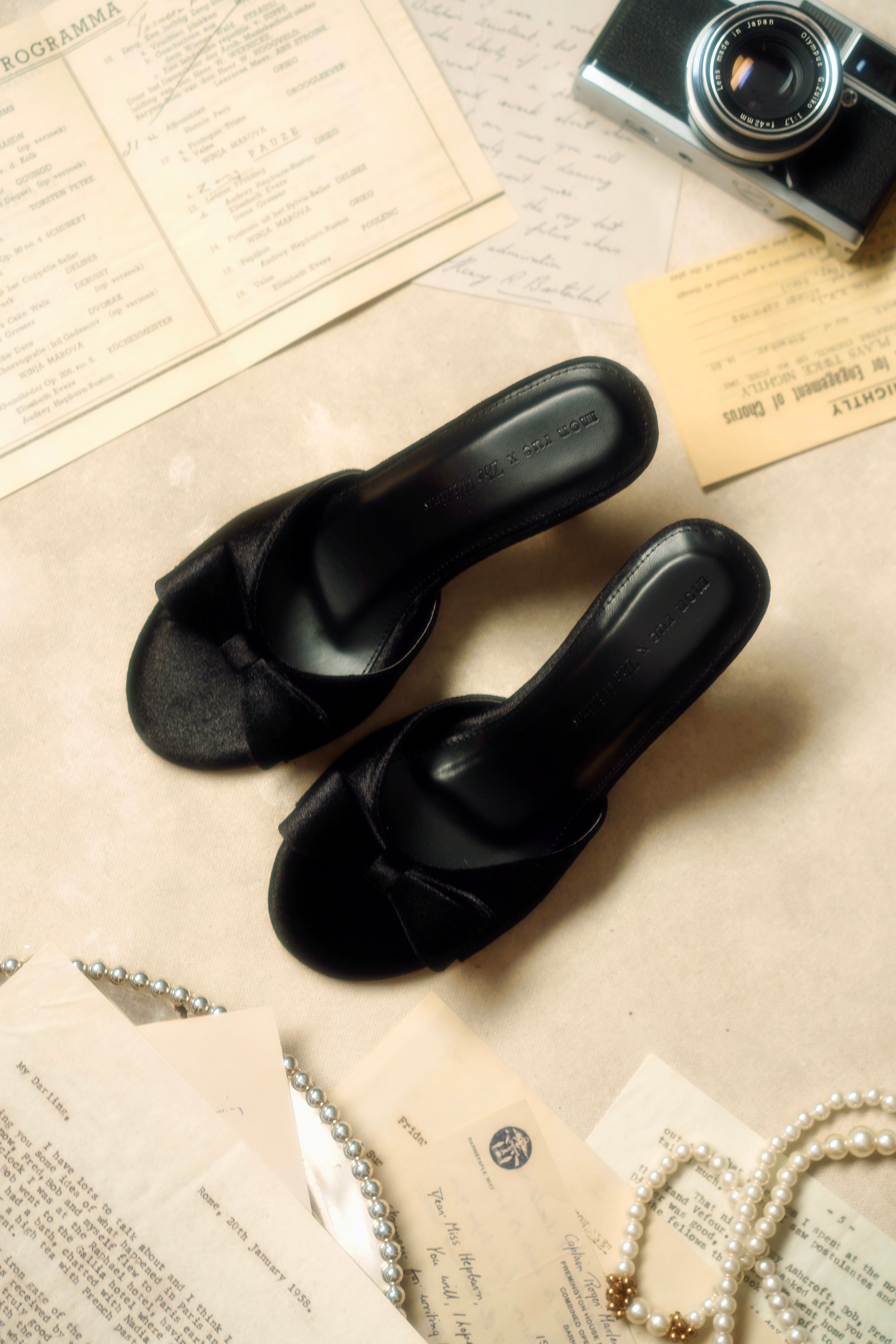 Margot Heels 7cm in Black