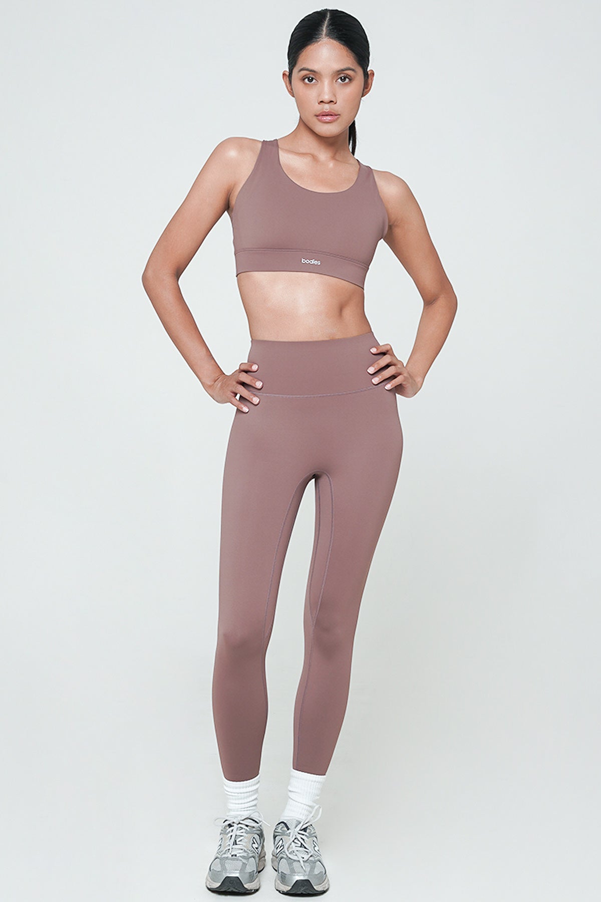 Lux High Impact Leggings in Raisin