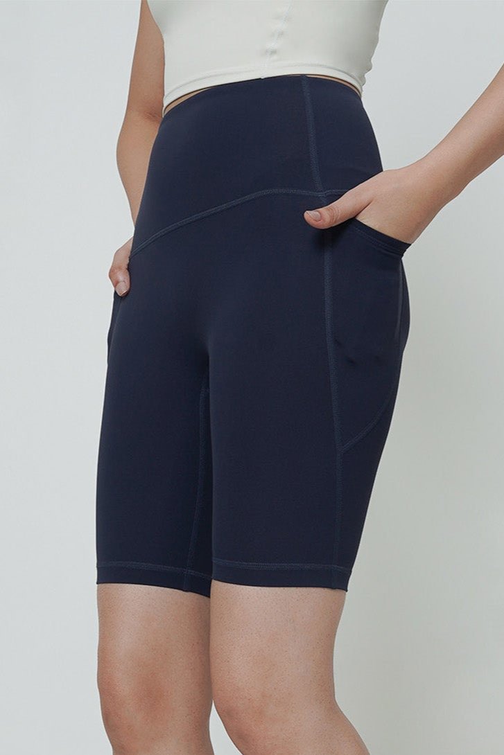 Energy Biker Shorts In Navy (Bestseller)