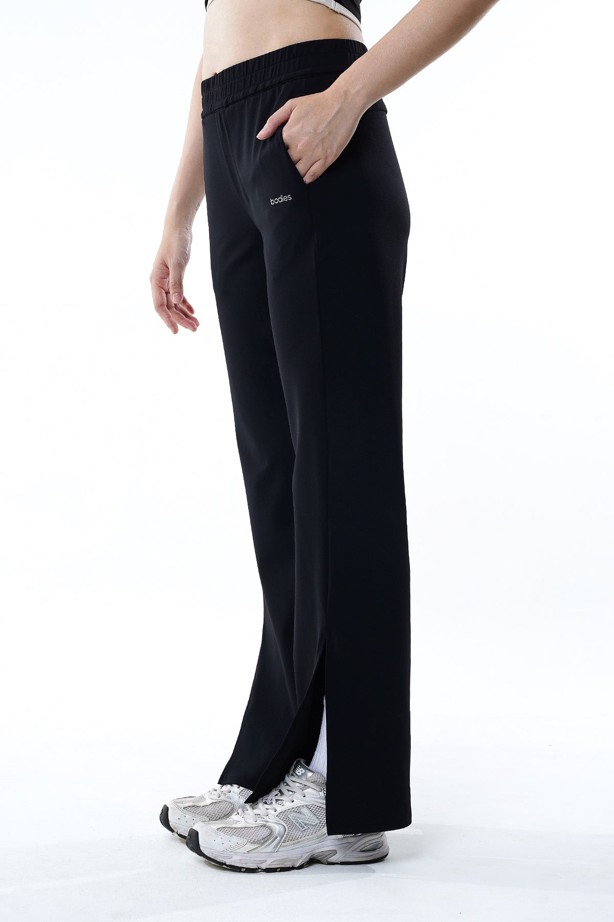 Shape Pants in Black