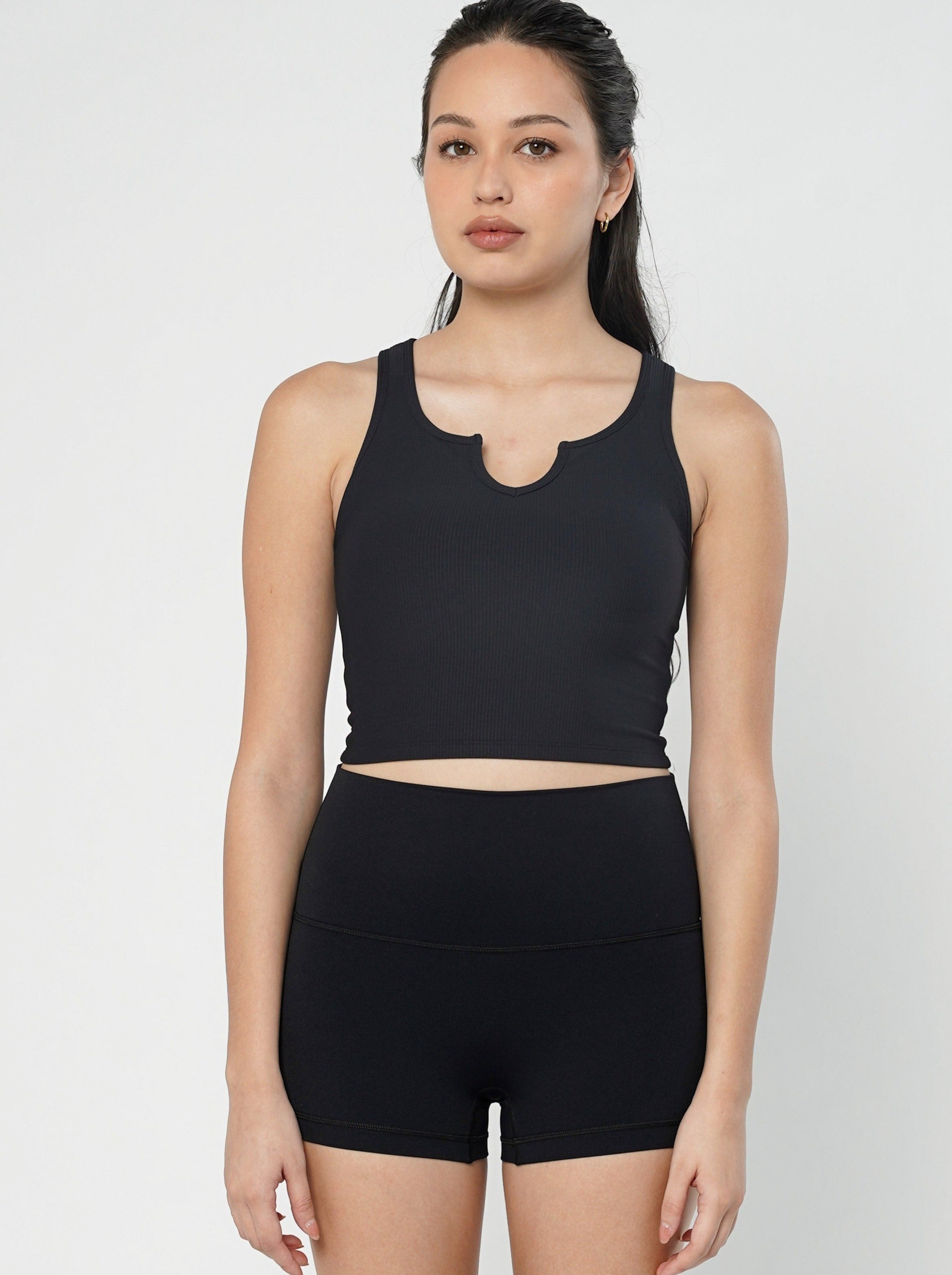 Achieve running short in black (Restock)