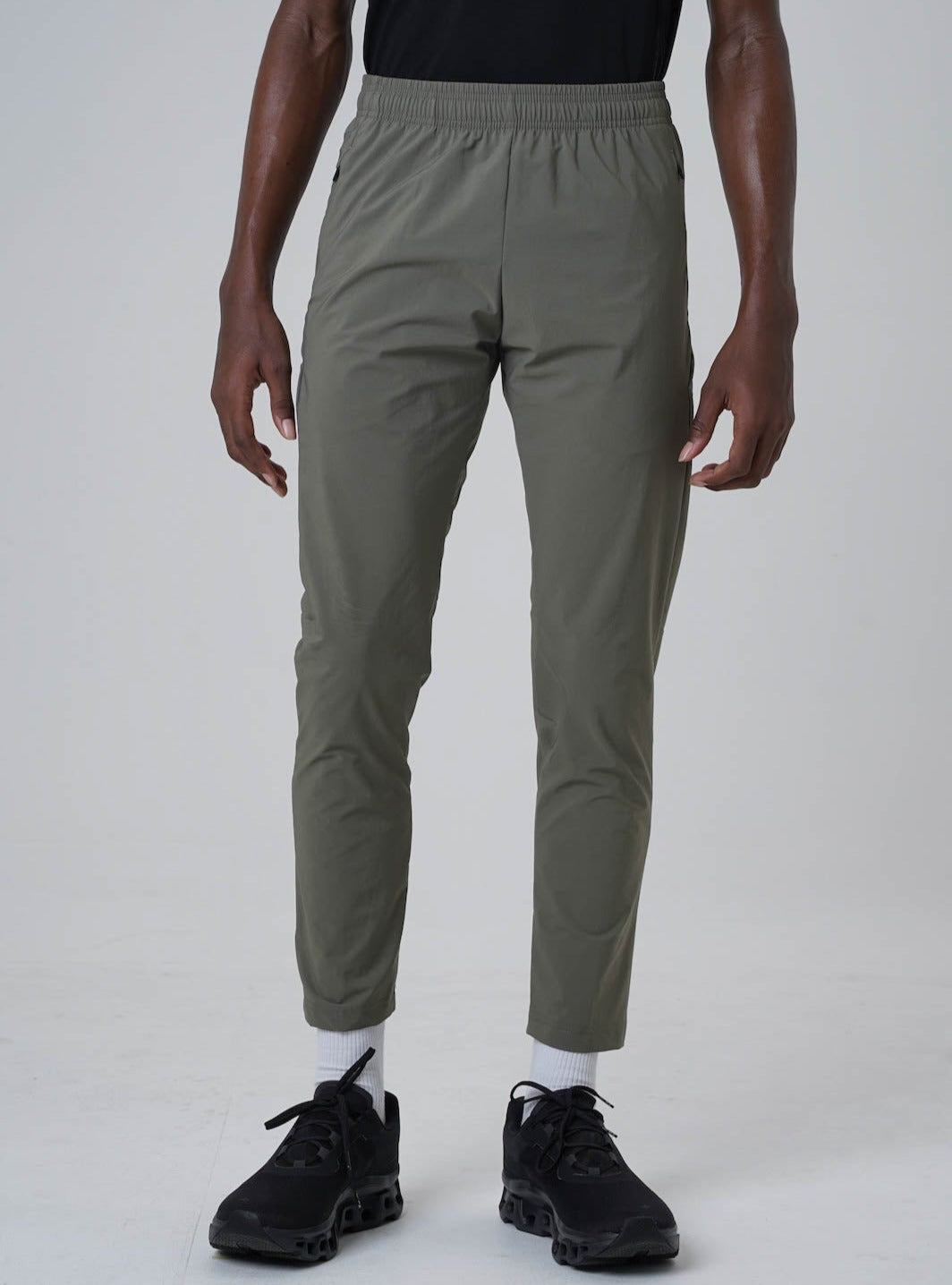 Refine Jogger in Green (3 Left)