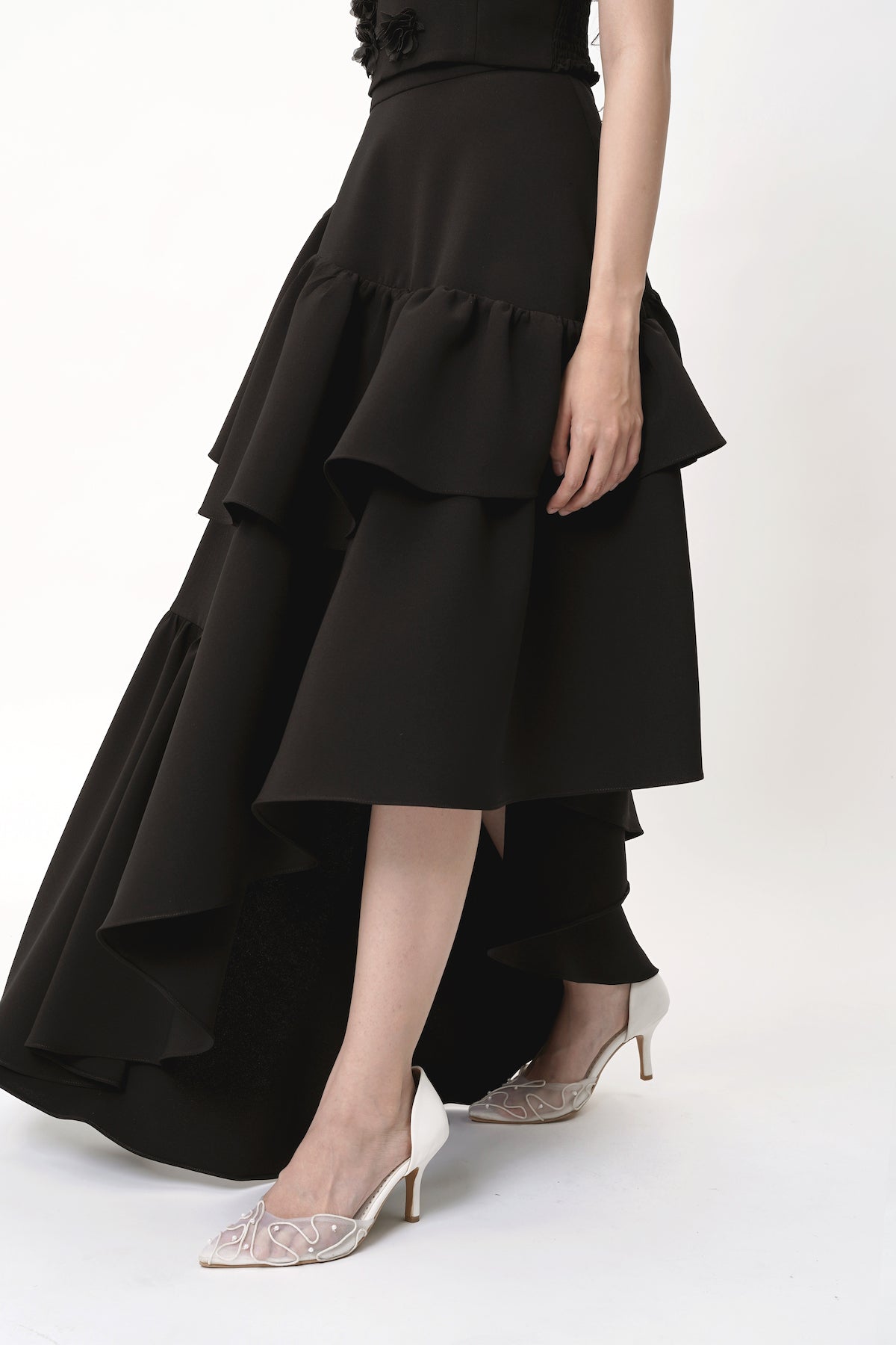 Leighton Ruffle Volume Maxi Skirt In Black