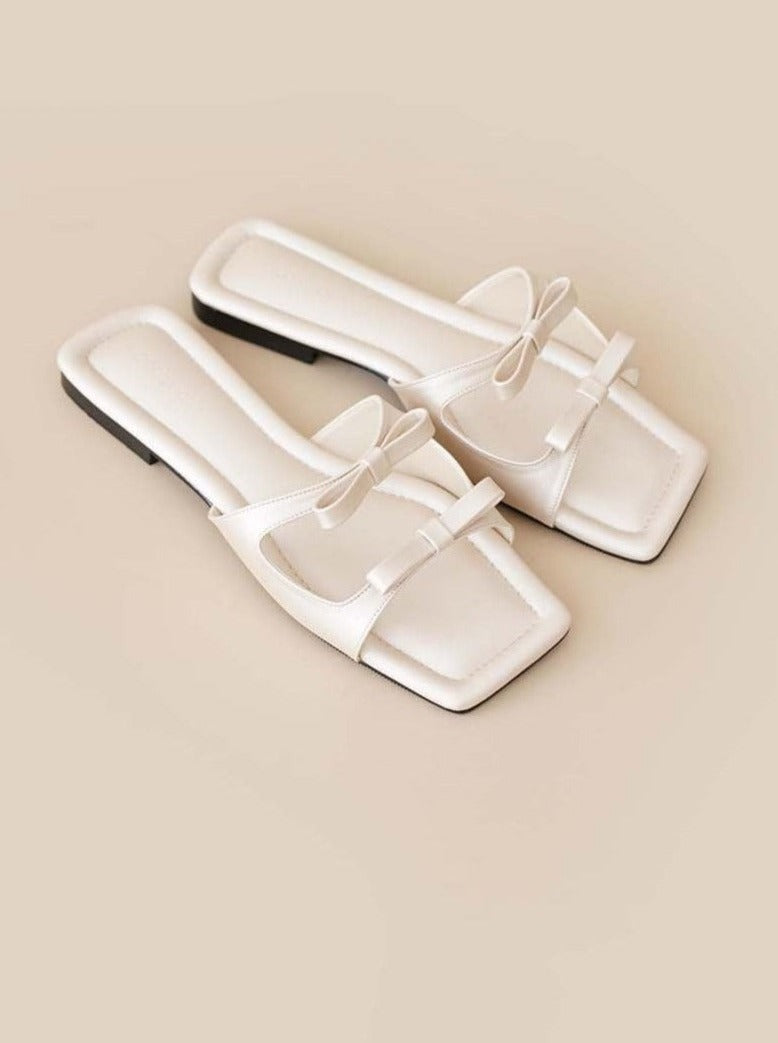 Tracy Sandals In Ivory