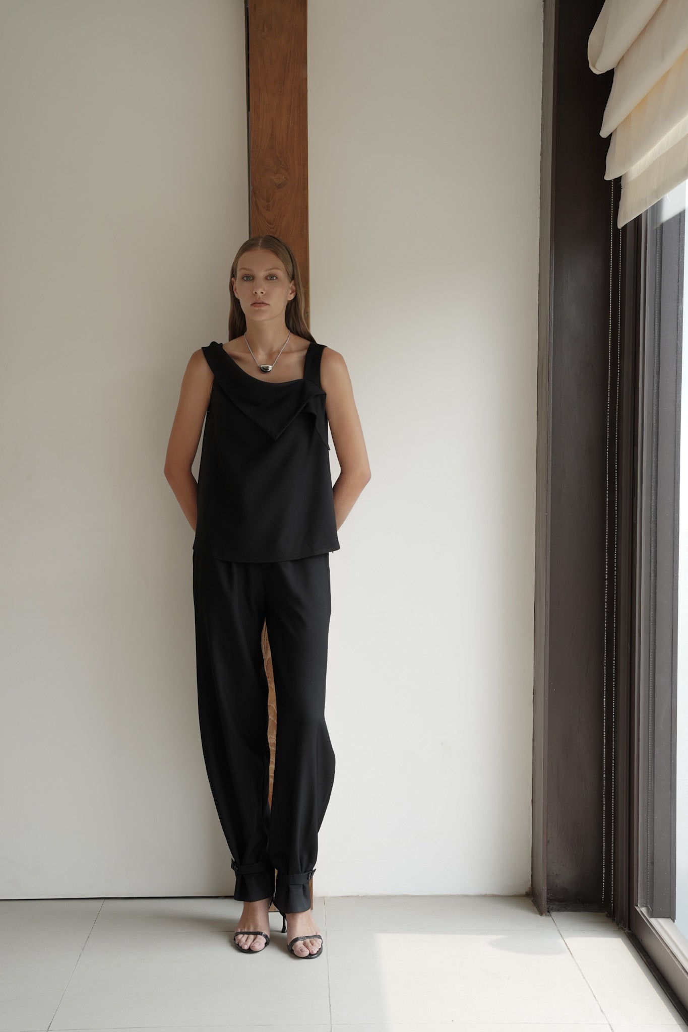 Oaken Drape Top In Ivory
