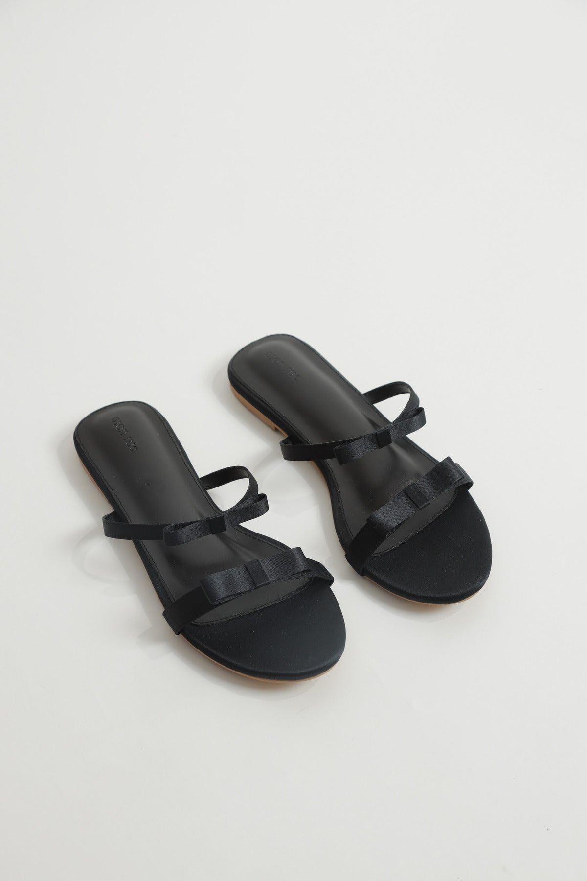 Rosie Ribbon Flat Black