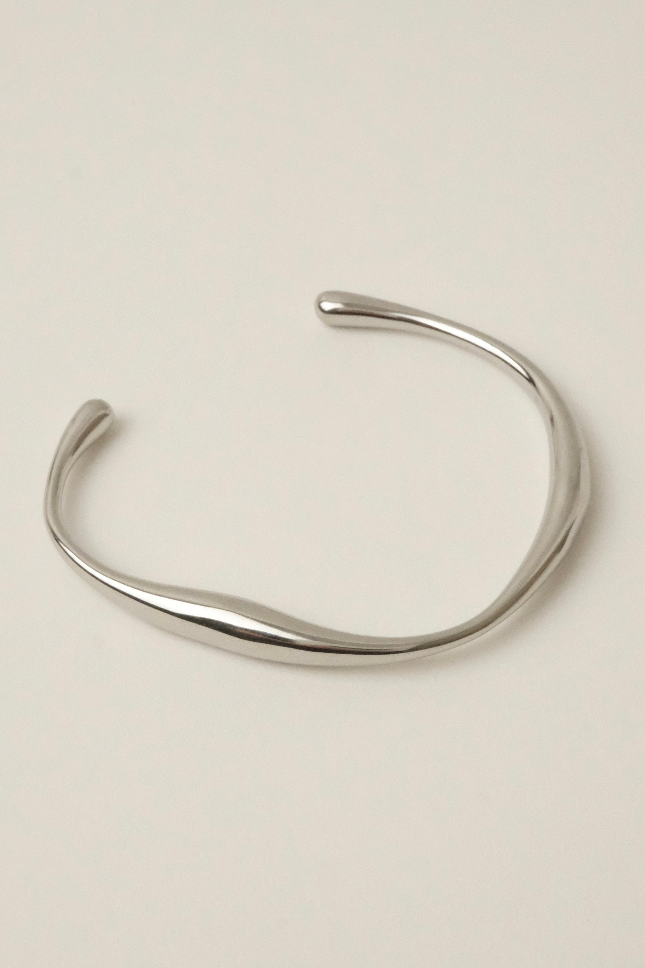 Maroni Bangle in Silver