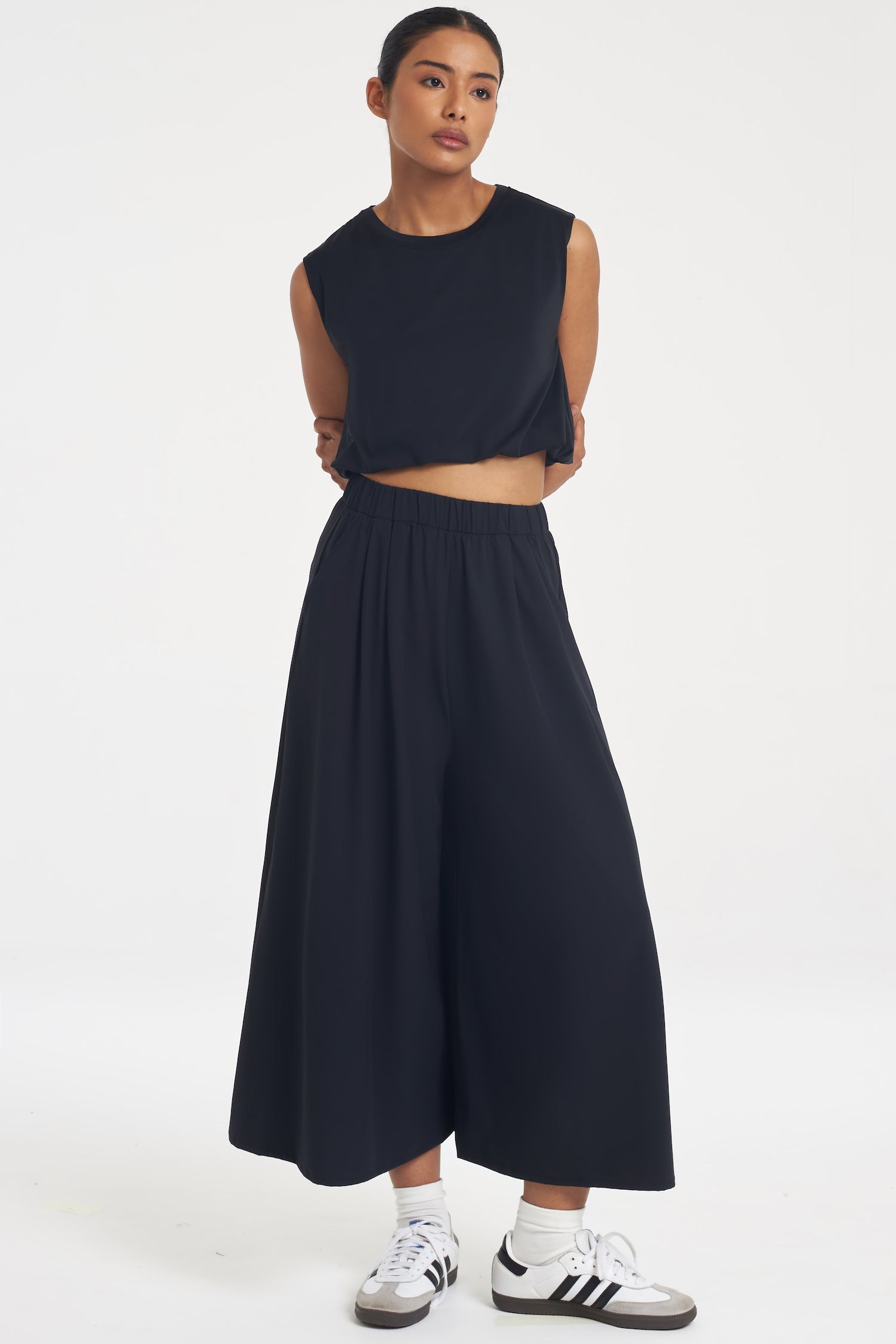 Step Wide Pants in Black