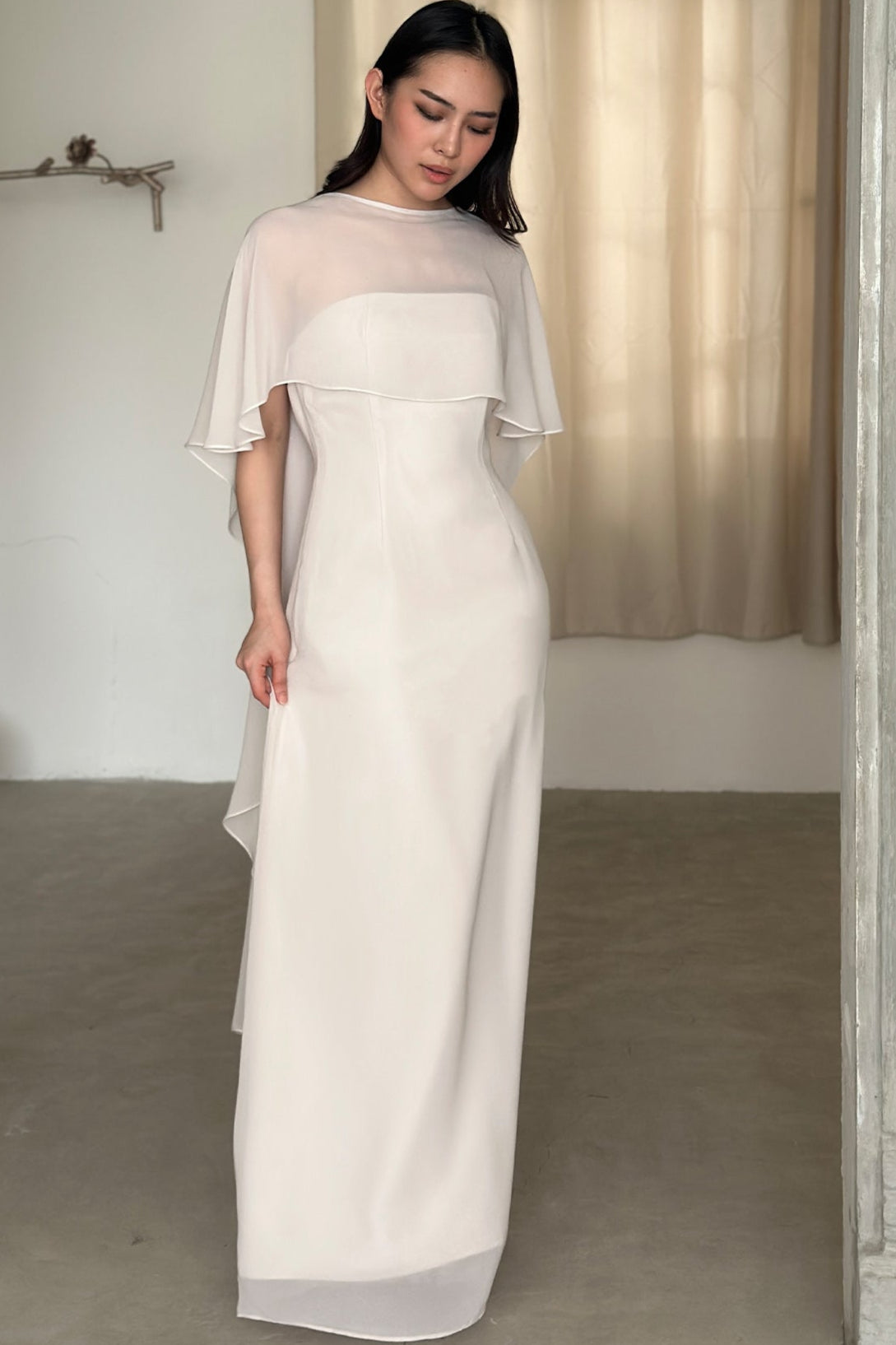 Maisy Dress in Porcelain