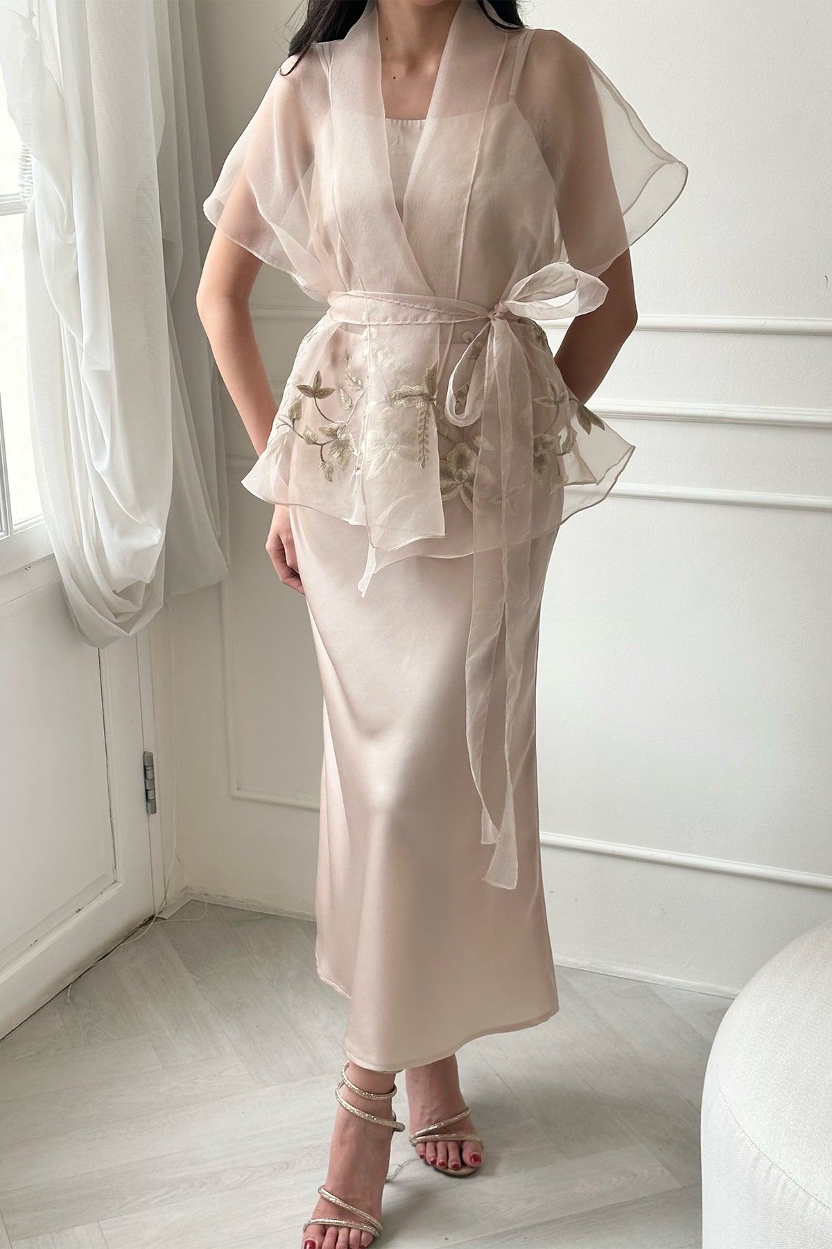 Vina Top With Flare Skirt In Nude