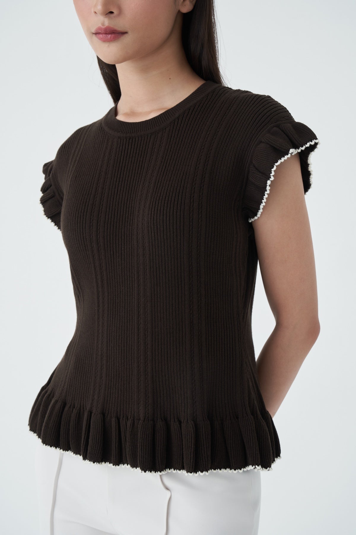 Amber Top In Dark Brown