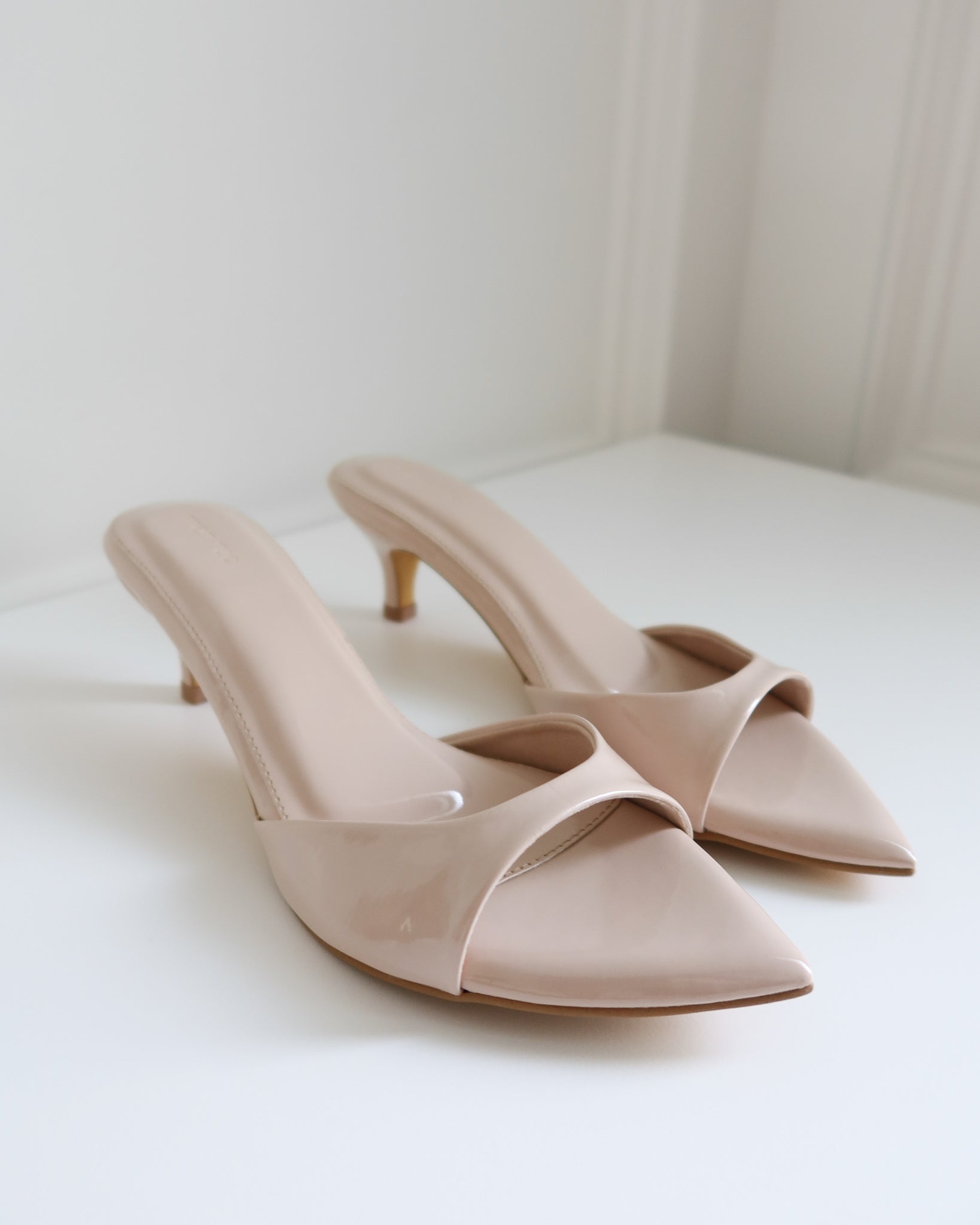 On-Point  Glossy Heels In Nude