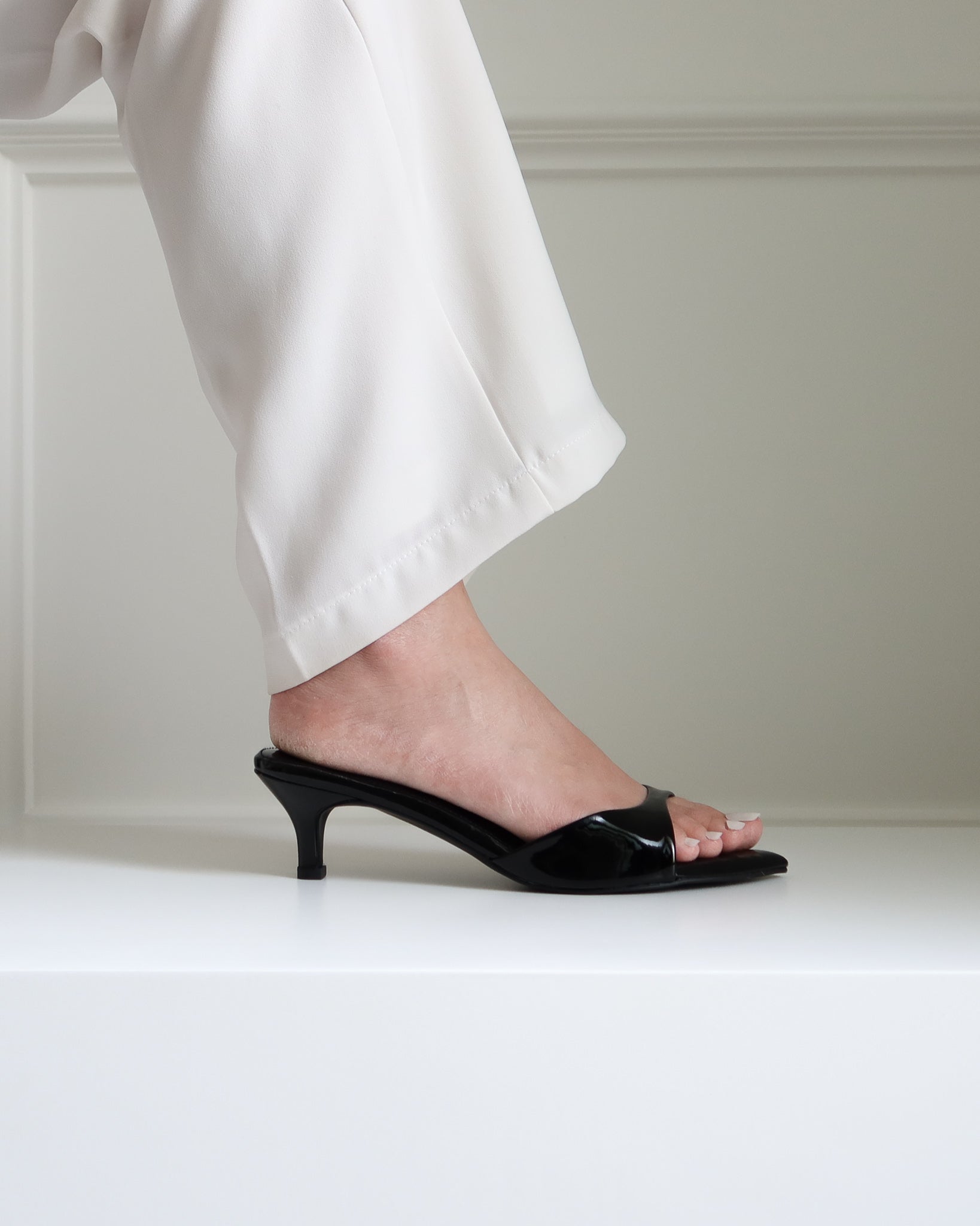 On-Point  Glossy Heels In Black (LAST PIECES)