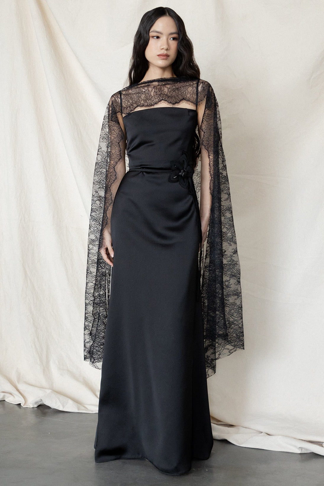 Aura Dress in Black