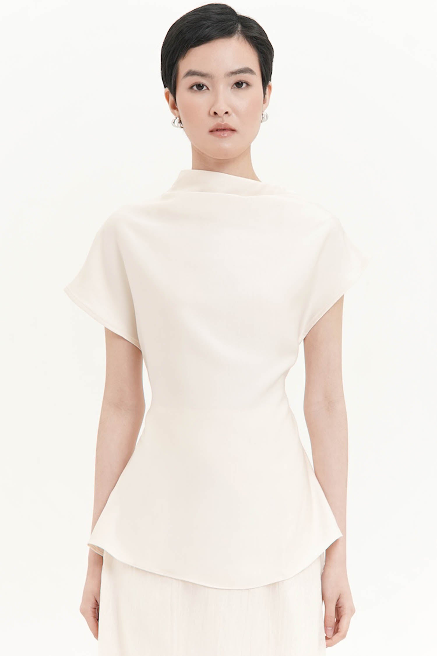 Salomi Drape Blouse In Porcelain