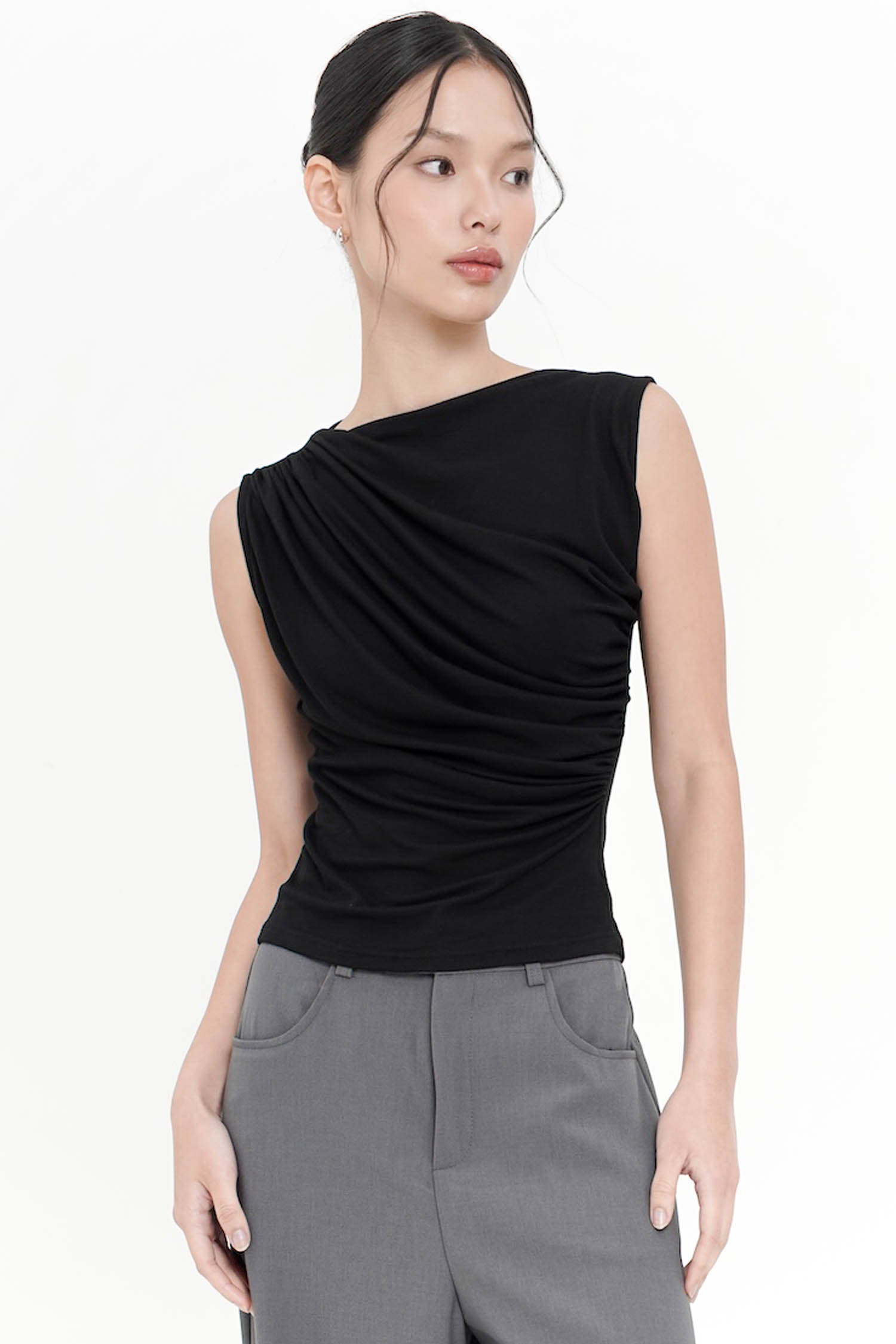 Akari Top In Black