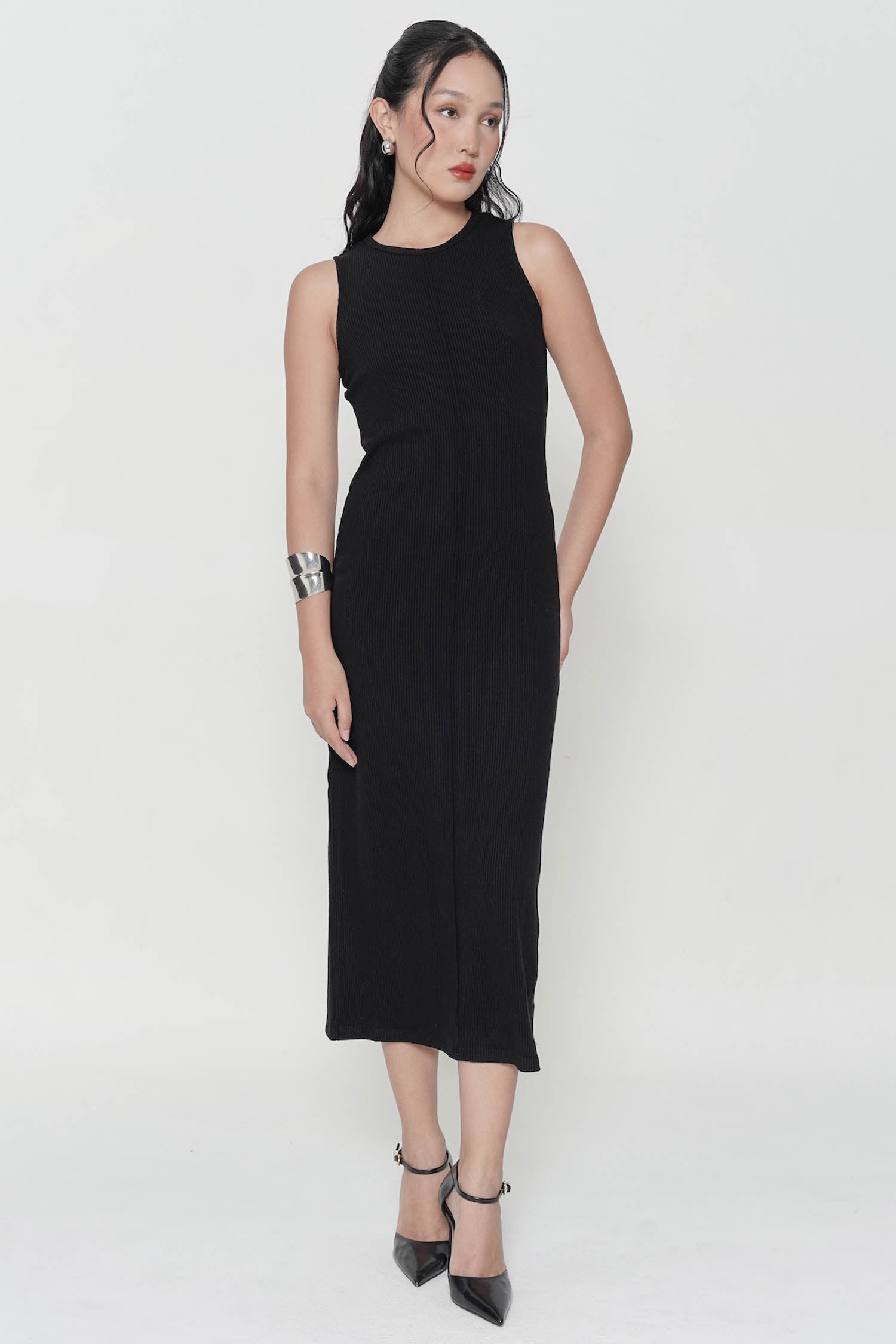 Noura Midi Dress In Black (2 LEFT)