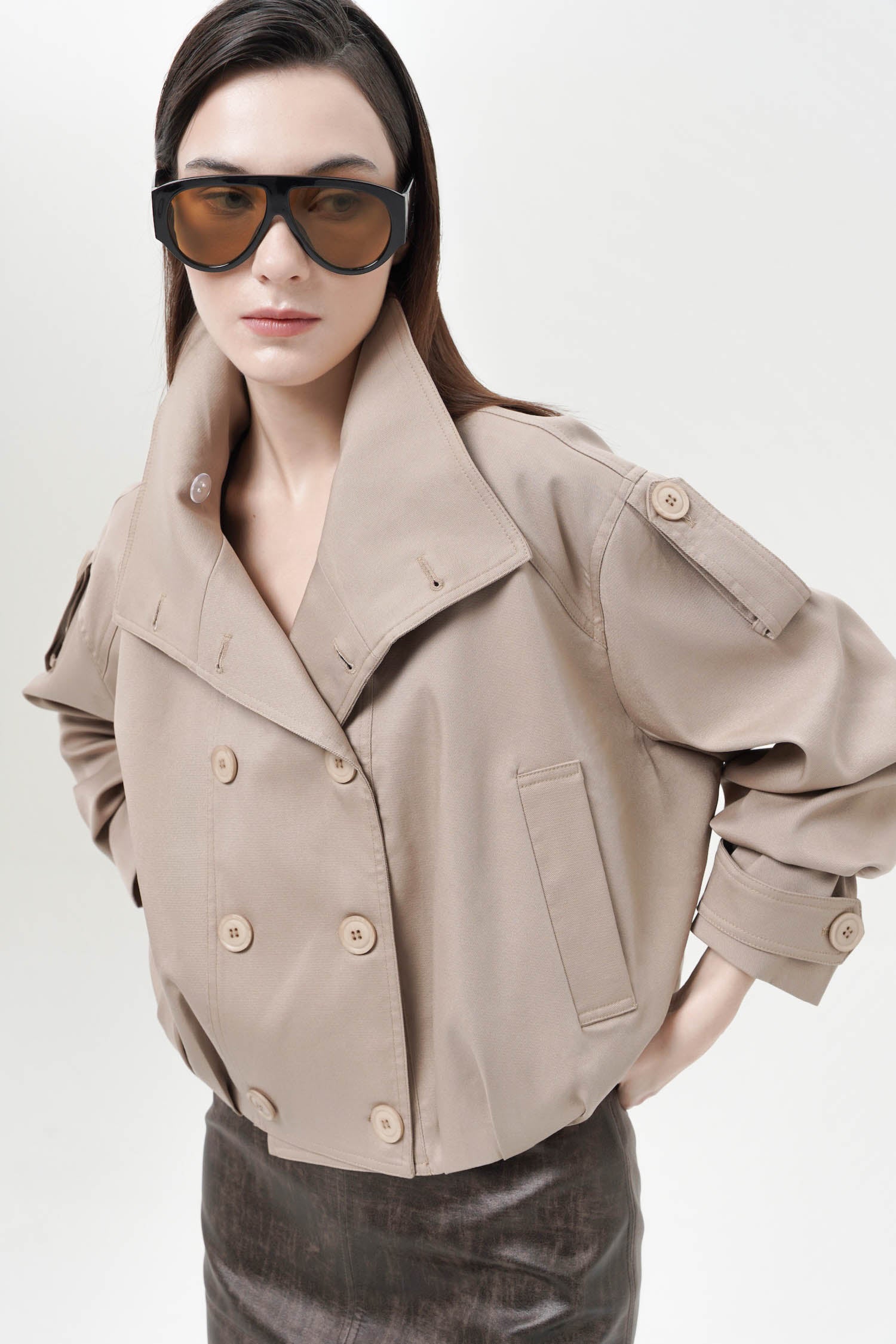 Cazaux Cropped Trench Jacket In Khaki