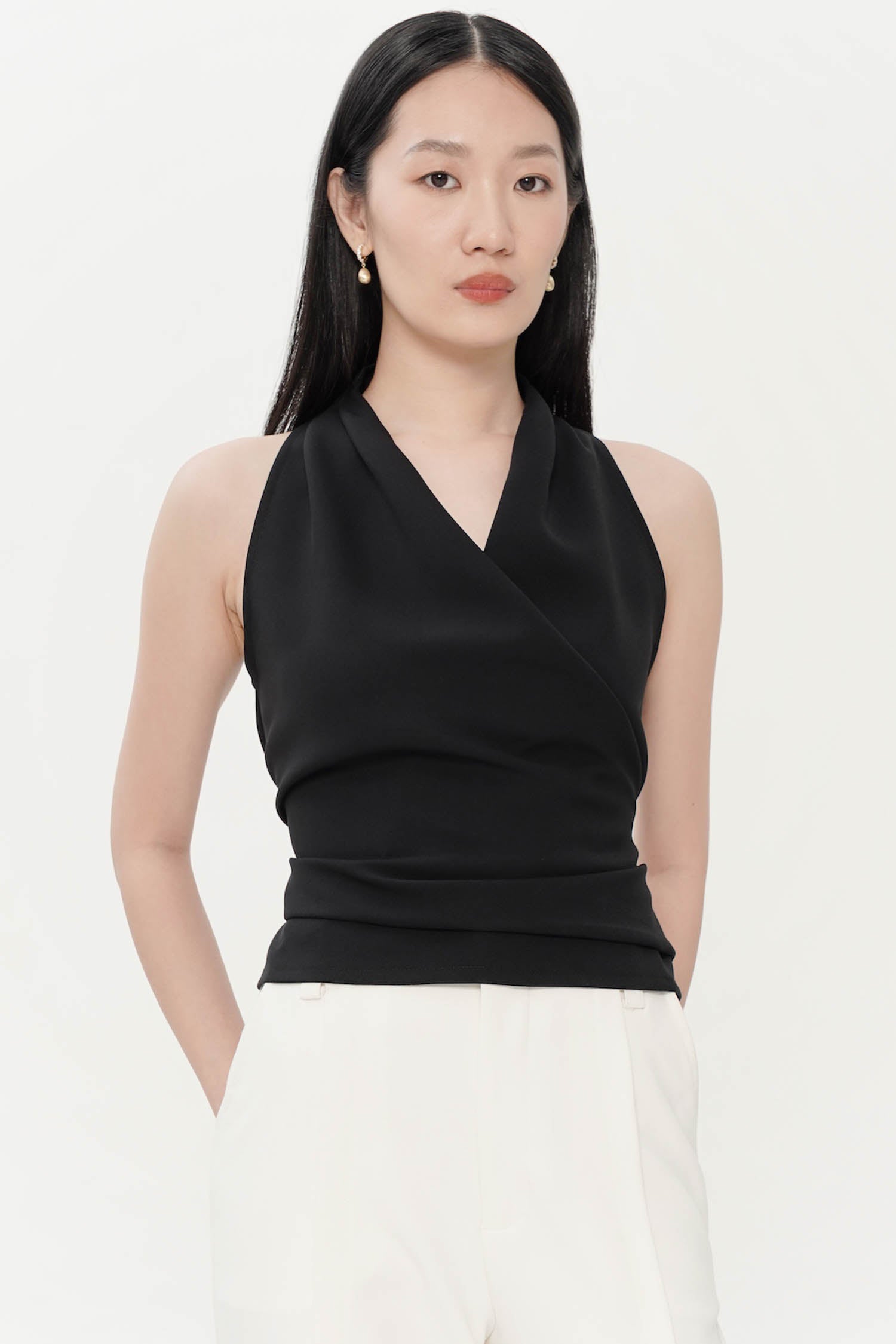Pine Wrap Top In Black