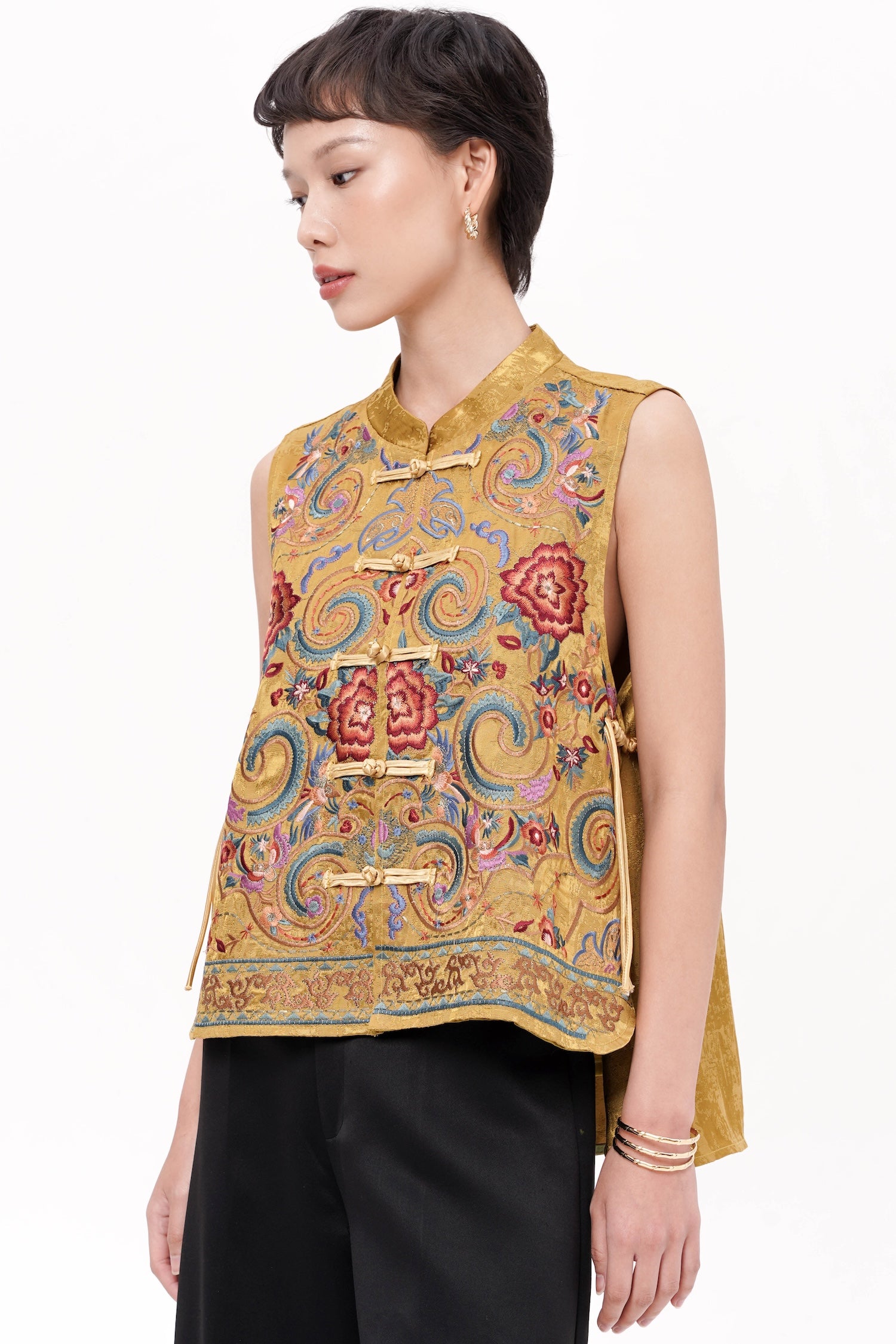 Yumei Qipao Vest In Dijon