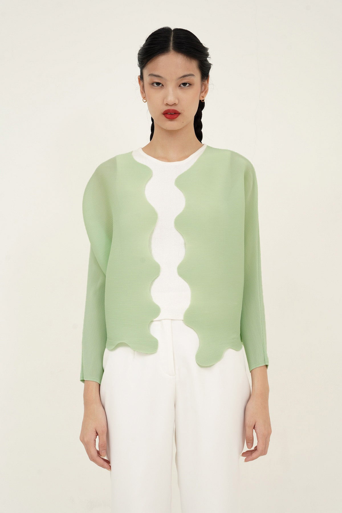 Jinan Pleated Scalloped Outerwear In Mint