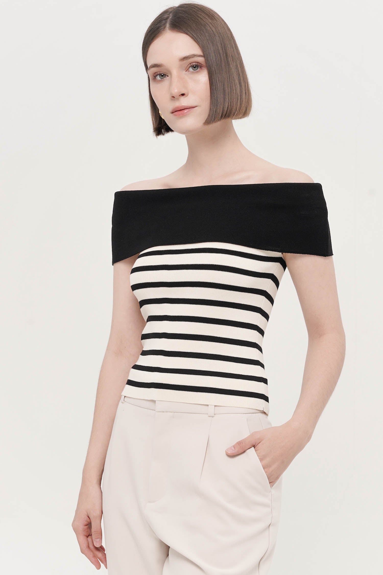 Aries Knit Off-shoulder Top In Stripes