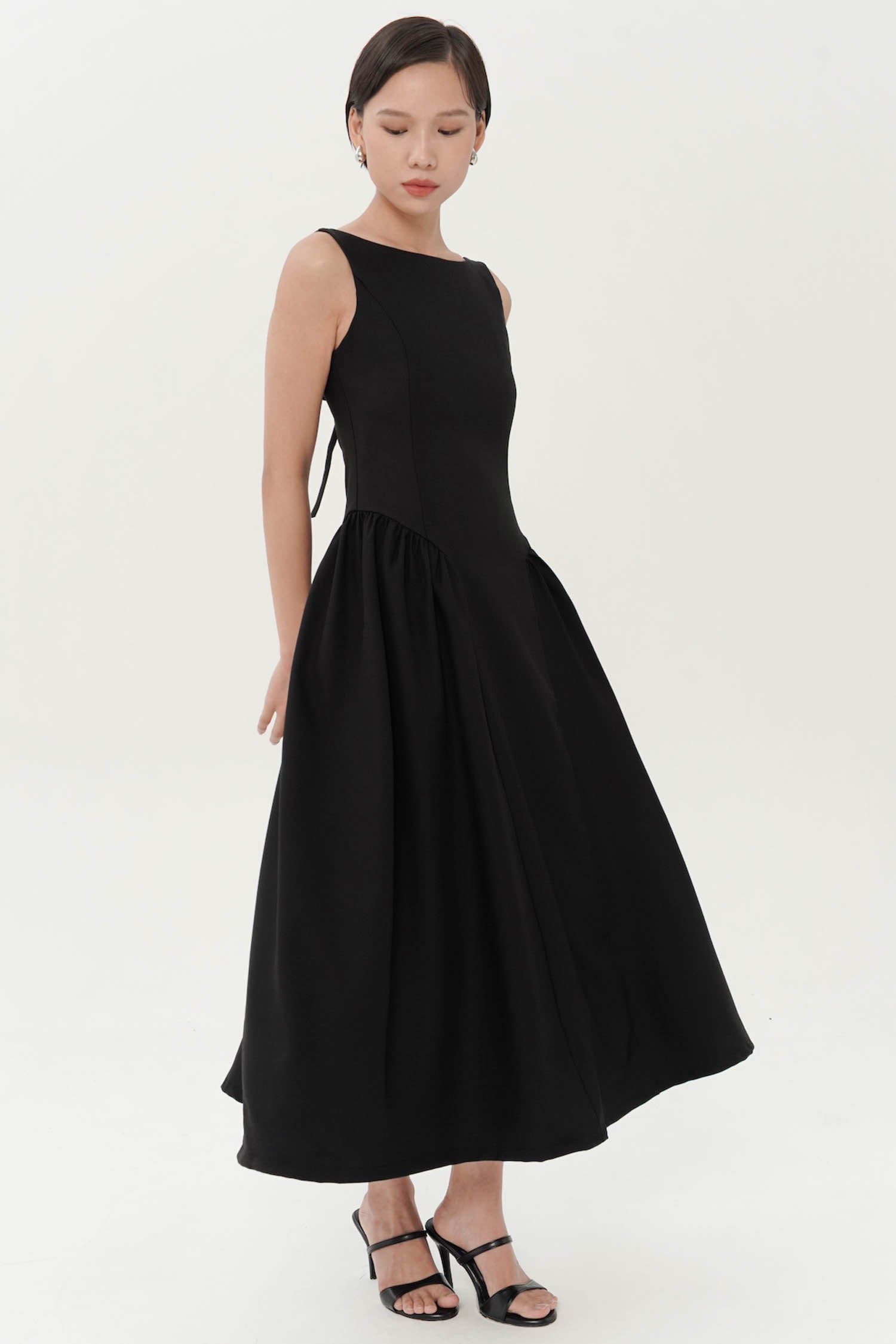 Charlene Ribbon Midi Dress In Black
