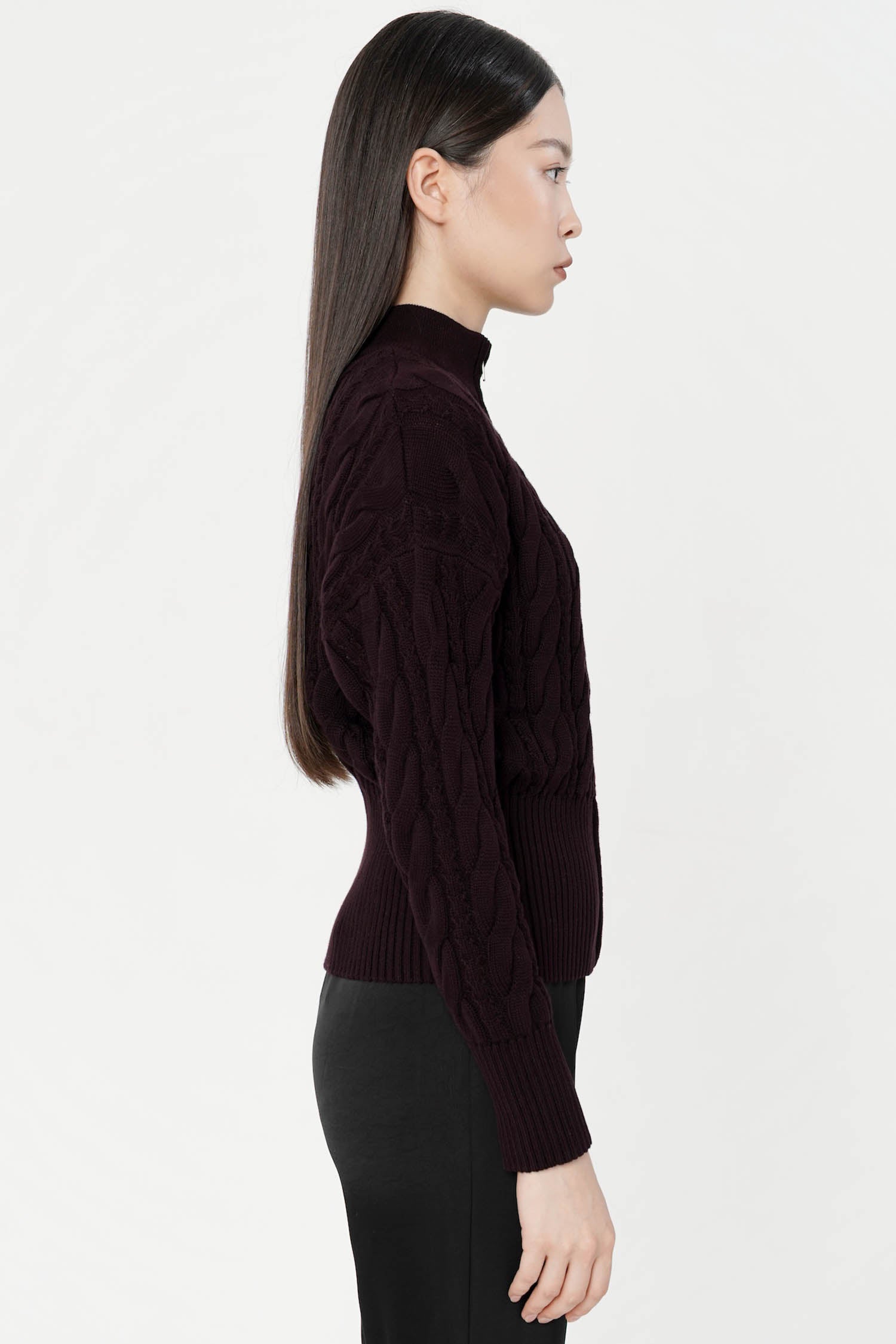 Oryx Cable Knit Cardigan In Wine