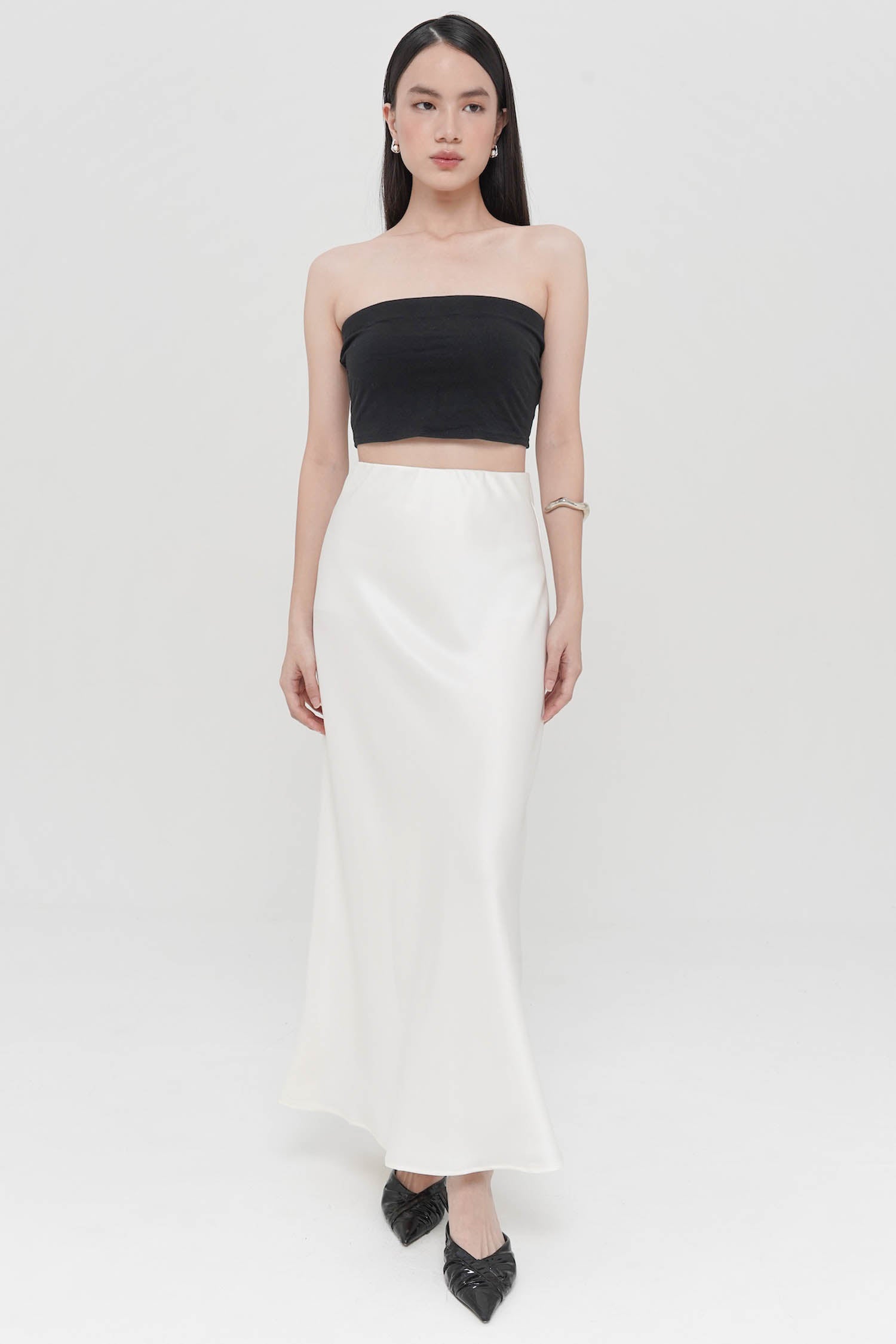 Betsy Satin Maxi Skirt In Broken White