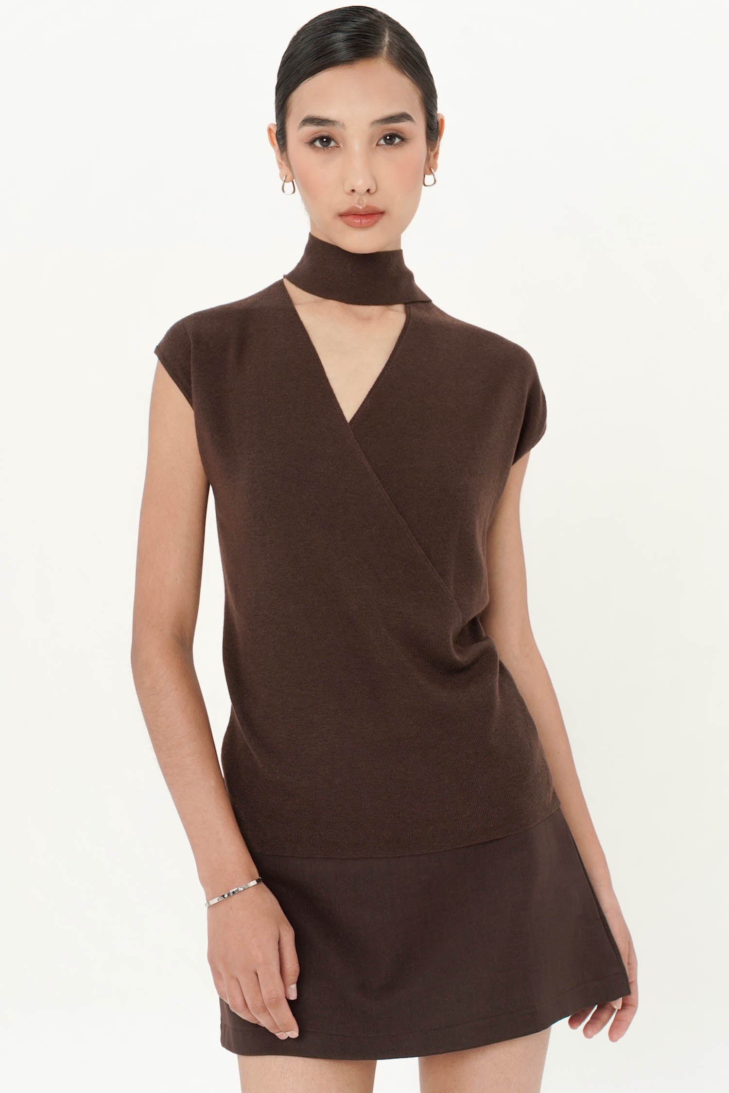 Regiesla Wrap Top In Espresso