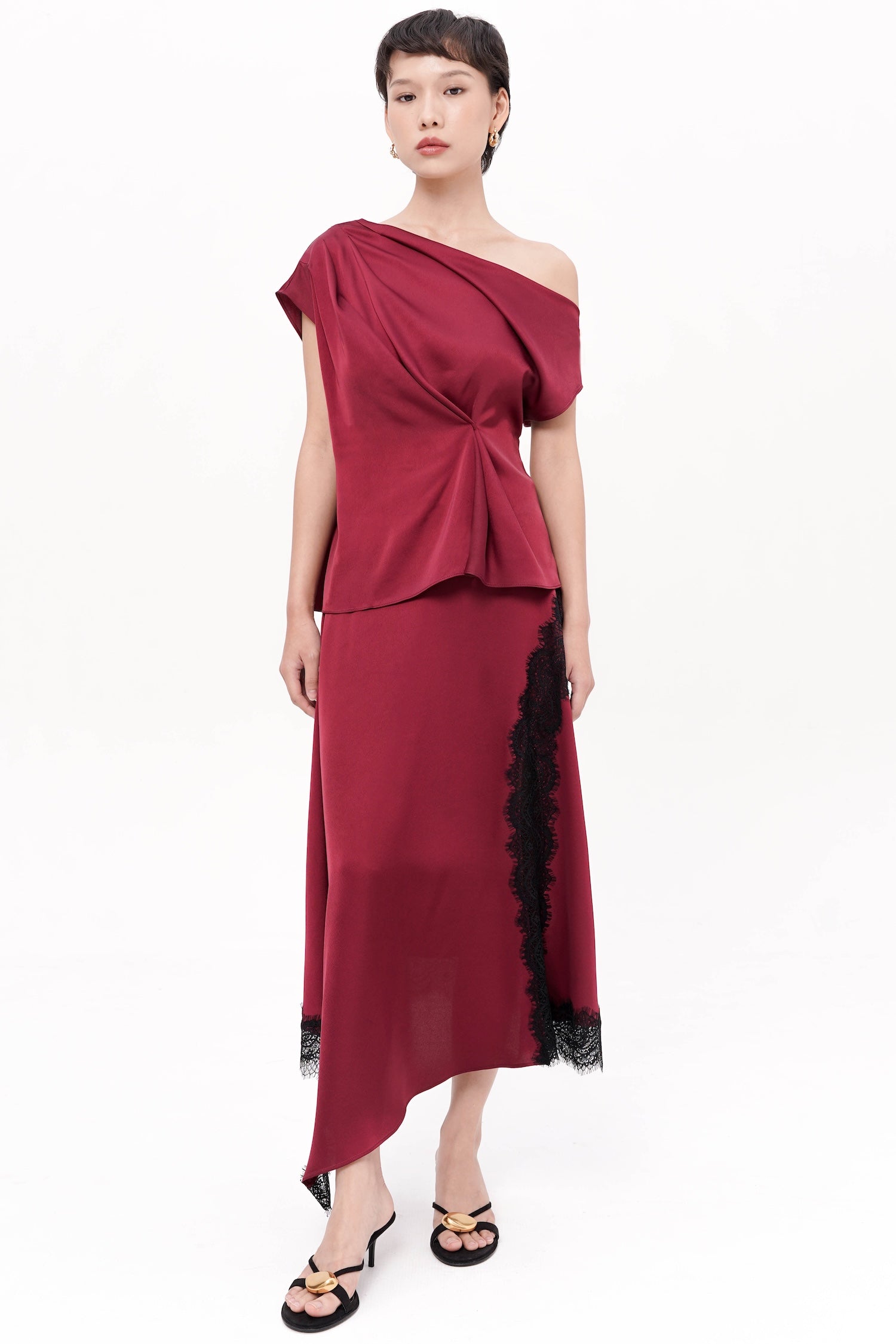 Richell Asymmetrical Top In Wine